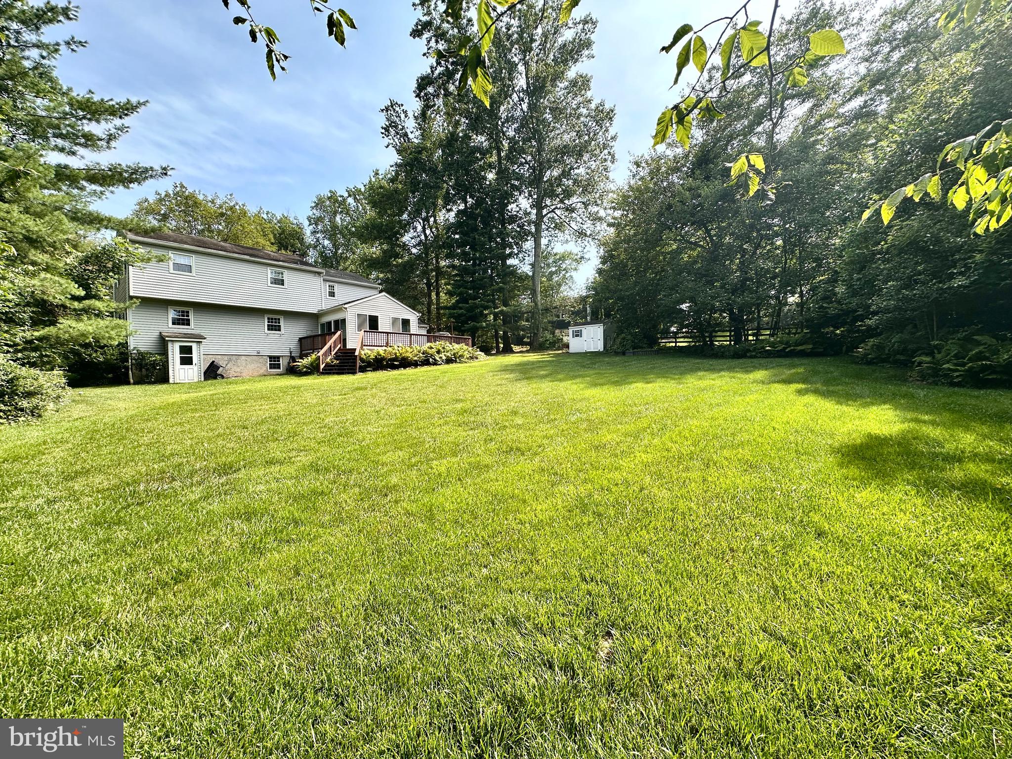 LEESWOOD - Residential