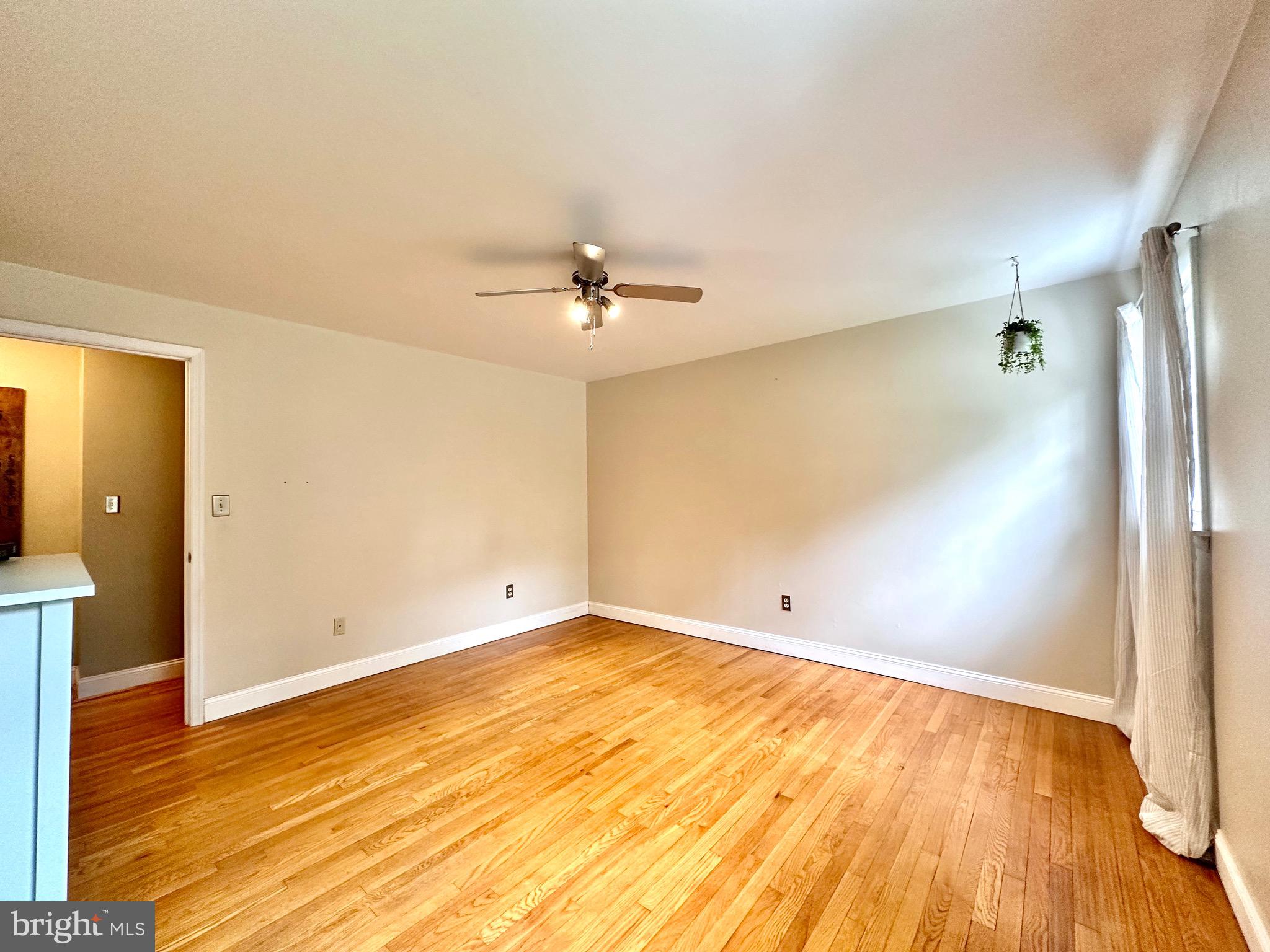 LEESWOOD - Residential