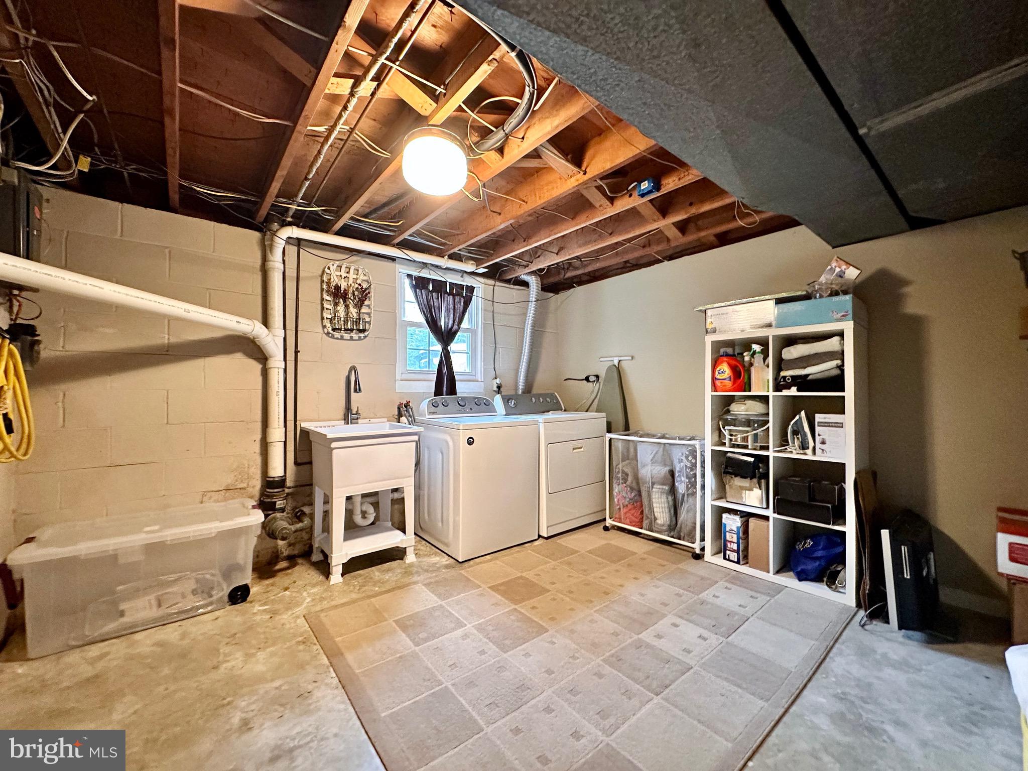 LEESWOOD - Residential