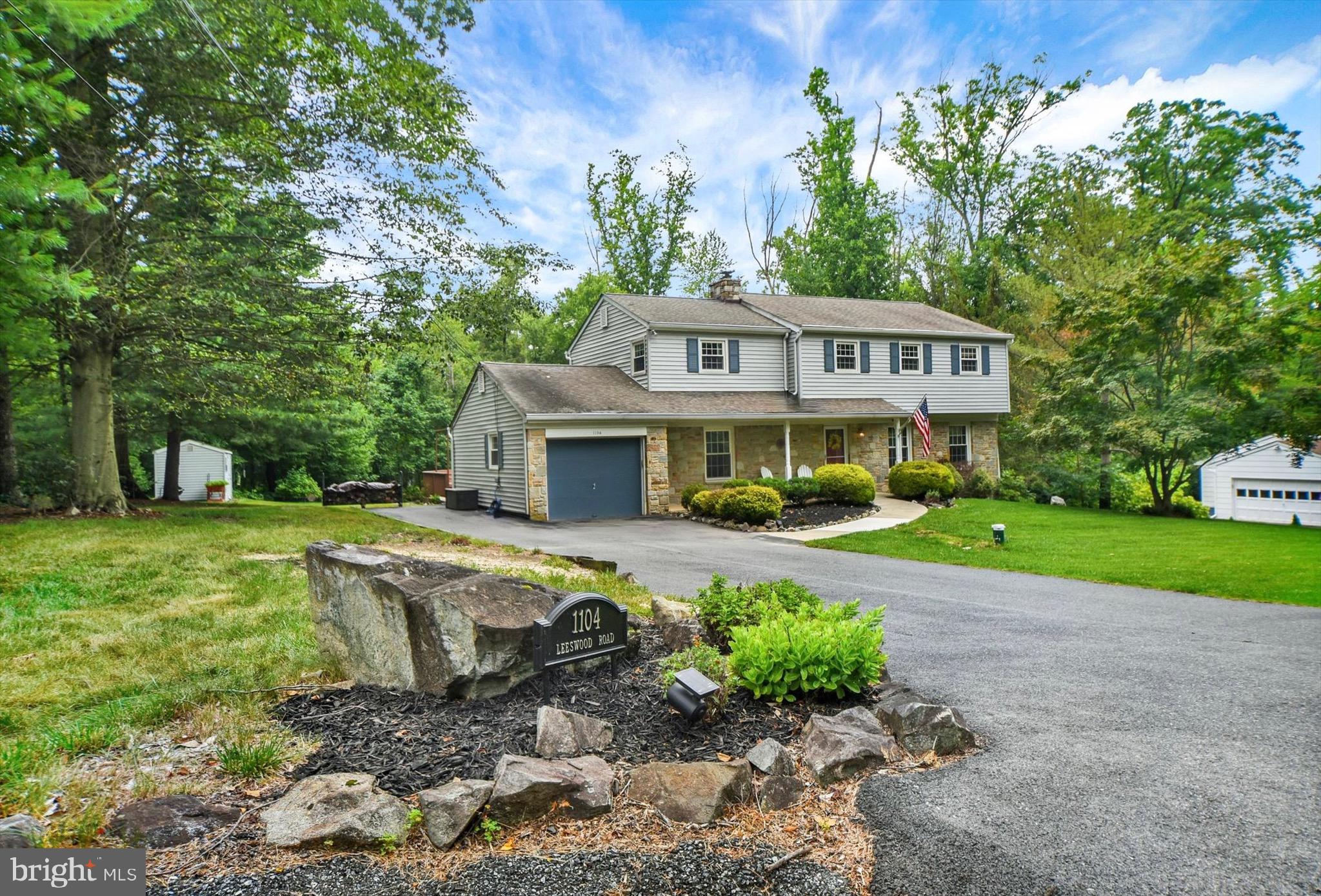 LEESWOOD - Residential