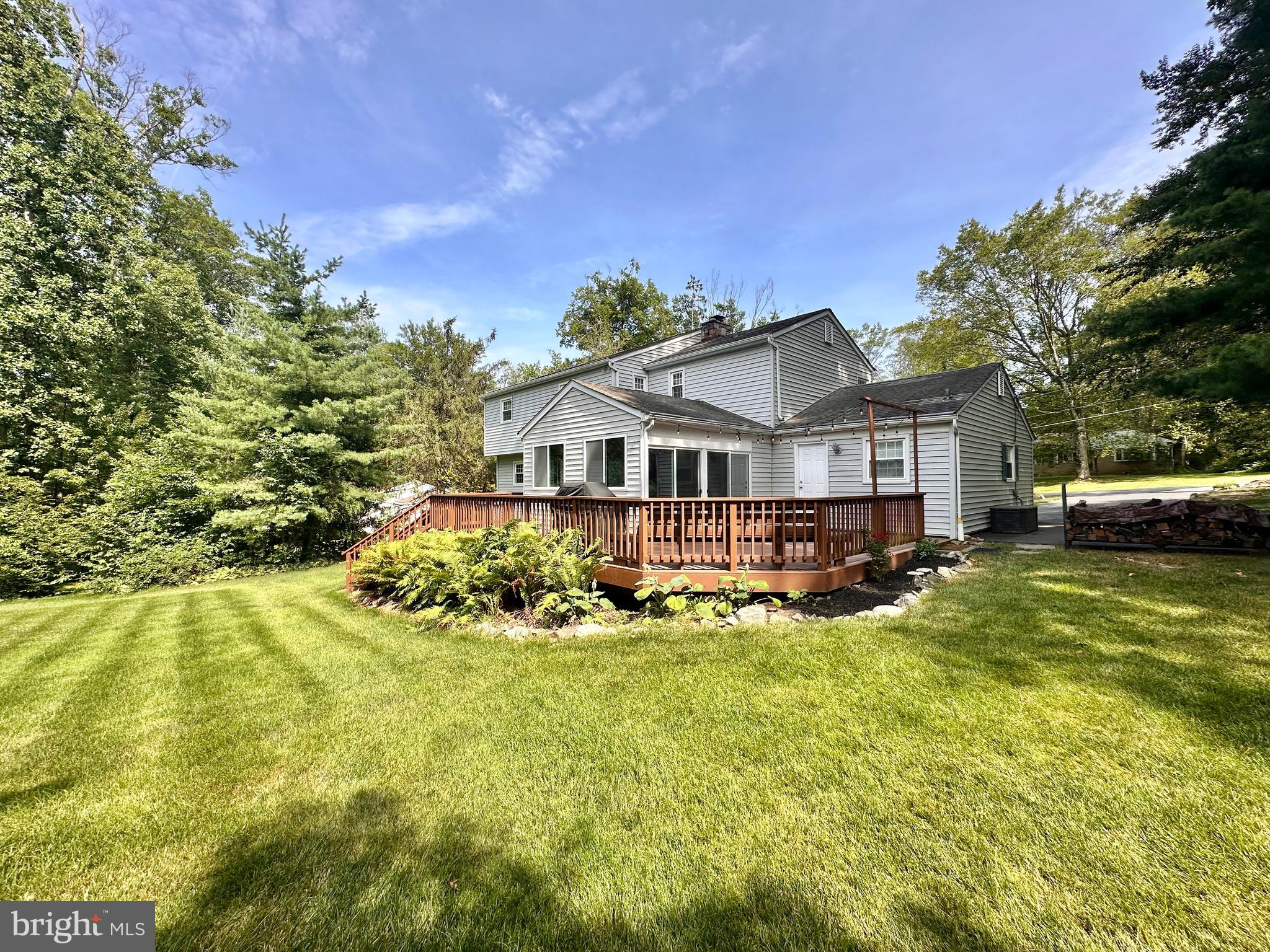 LEESWOOD - Residential
