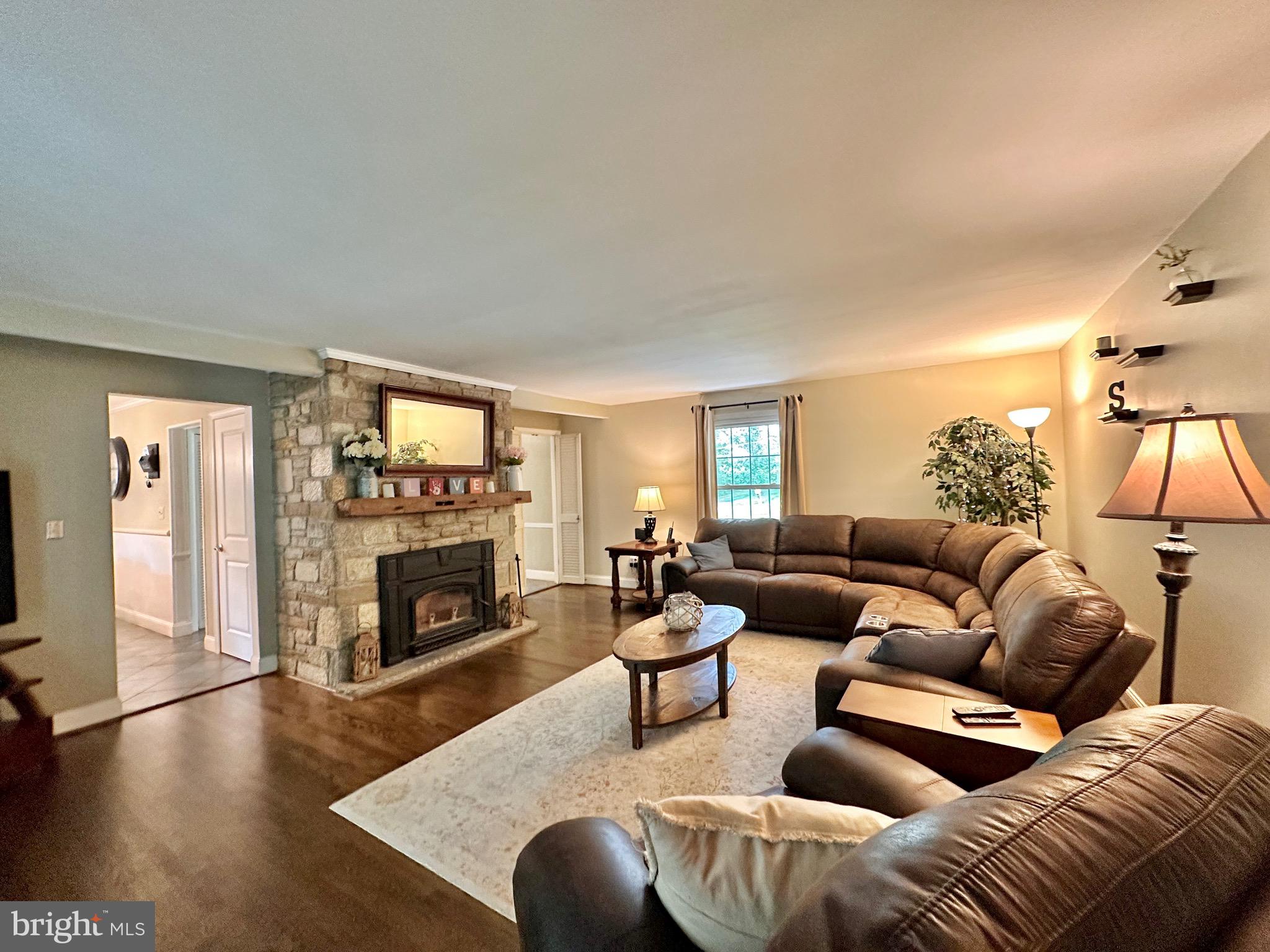 LEESWOOD - Residential