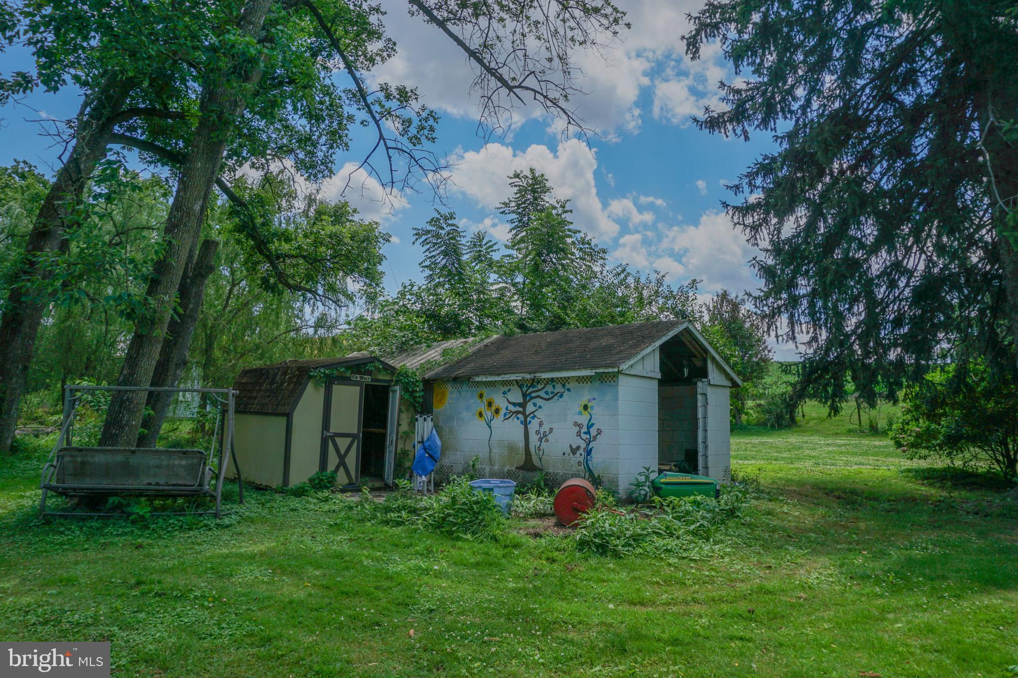 NORTH CODORUS TWP - Residential