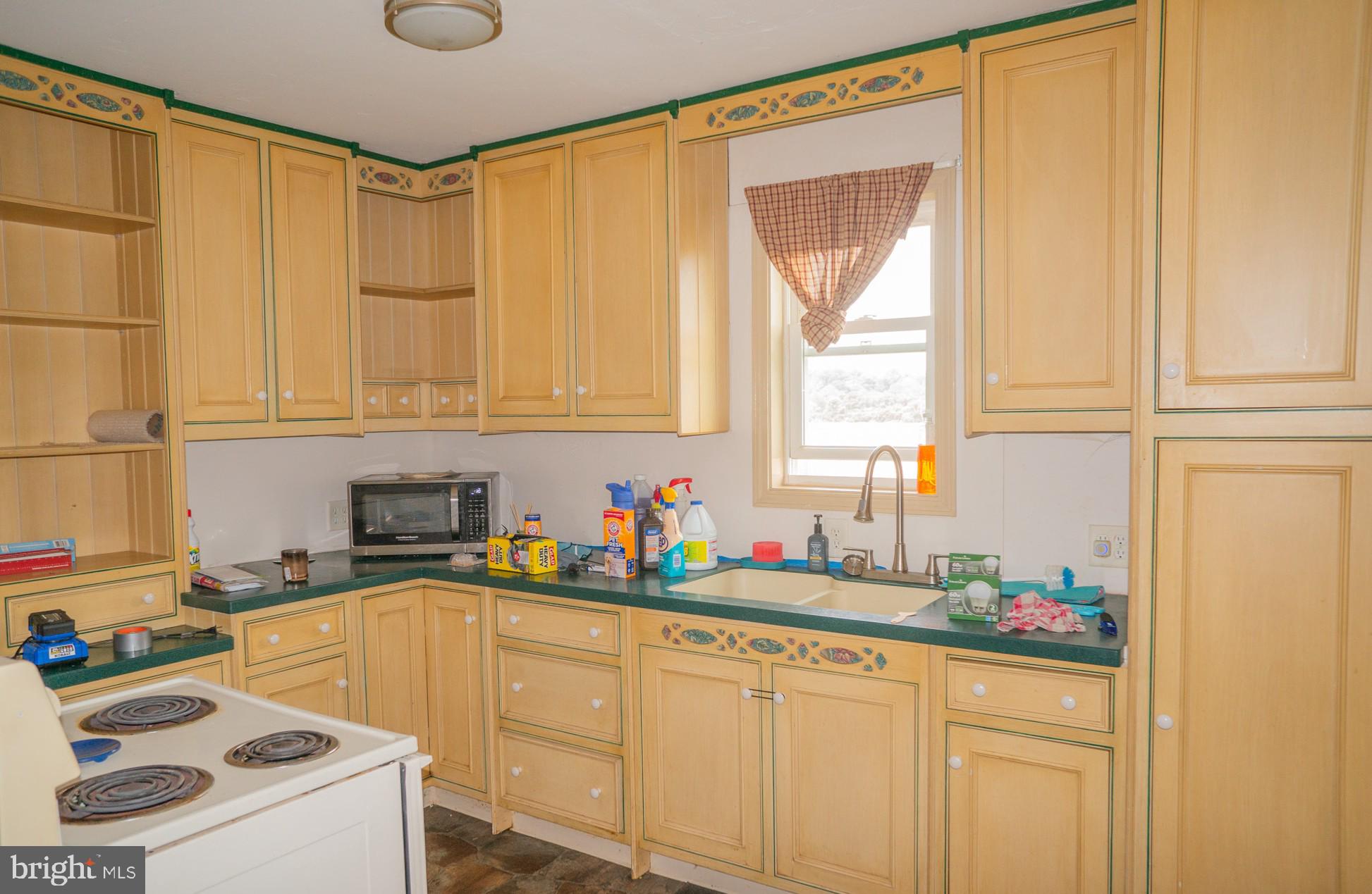 NORTH CODORUS TWP - Residential