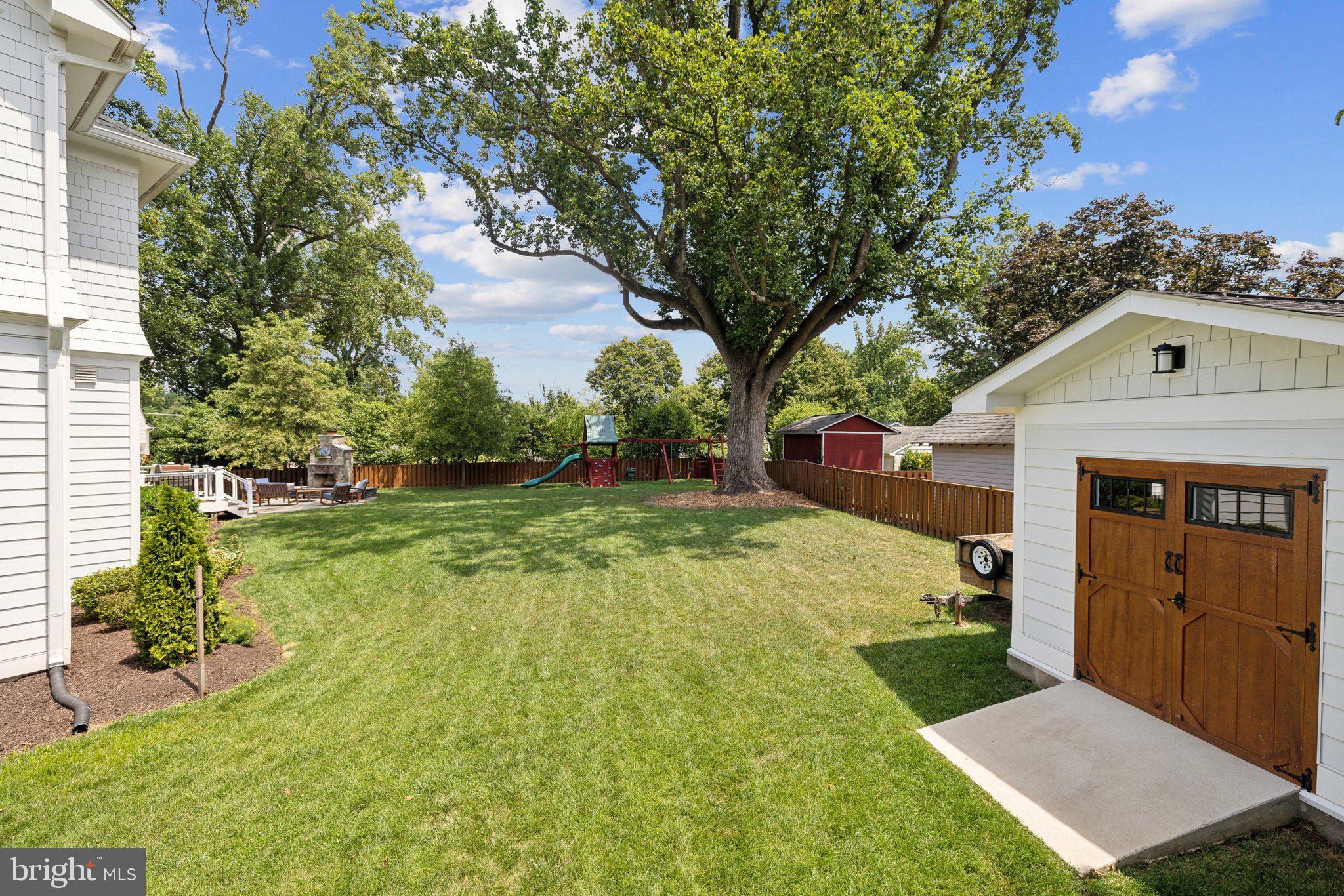 PIMMIT HILLS - Residential