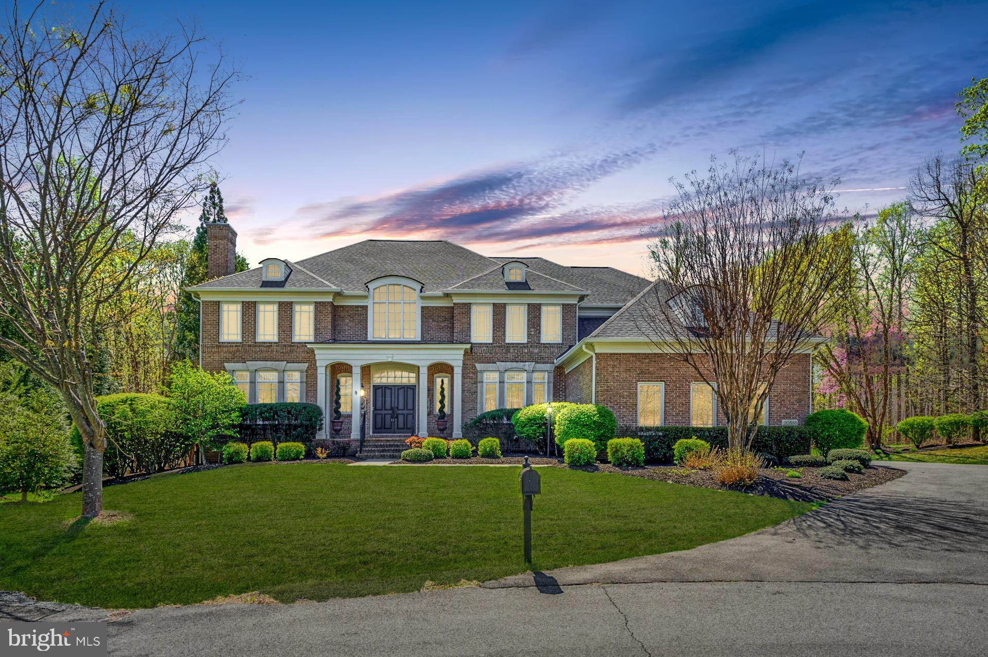 RED CEDAR WEST - Residential