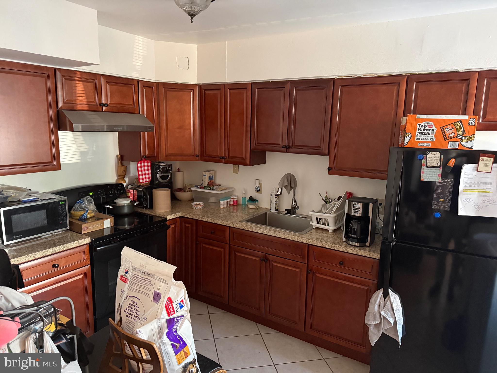 FELTONVILLE - Residential Income