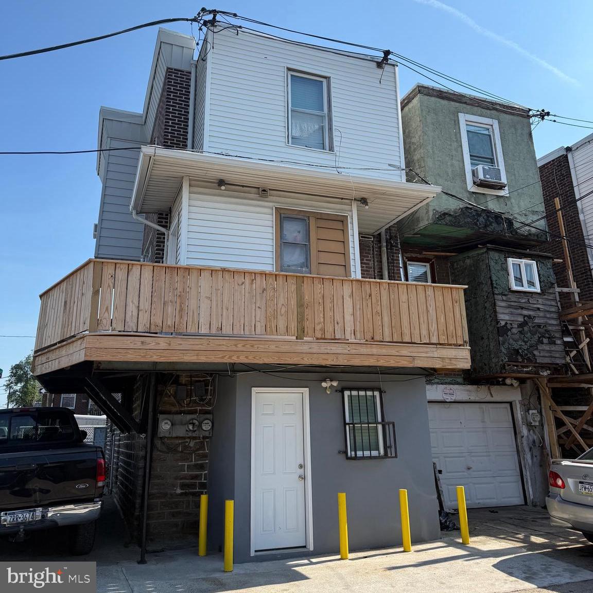 FELTONVILLE - Residential Income