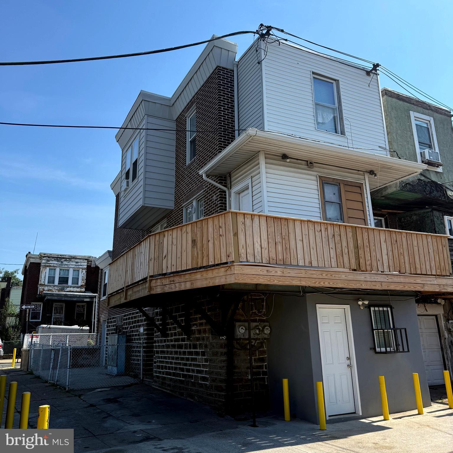 FELTONVILLE - Residential Income
