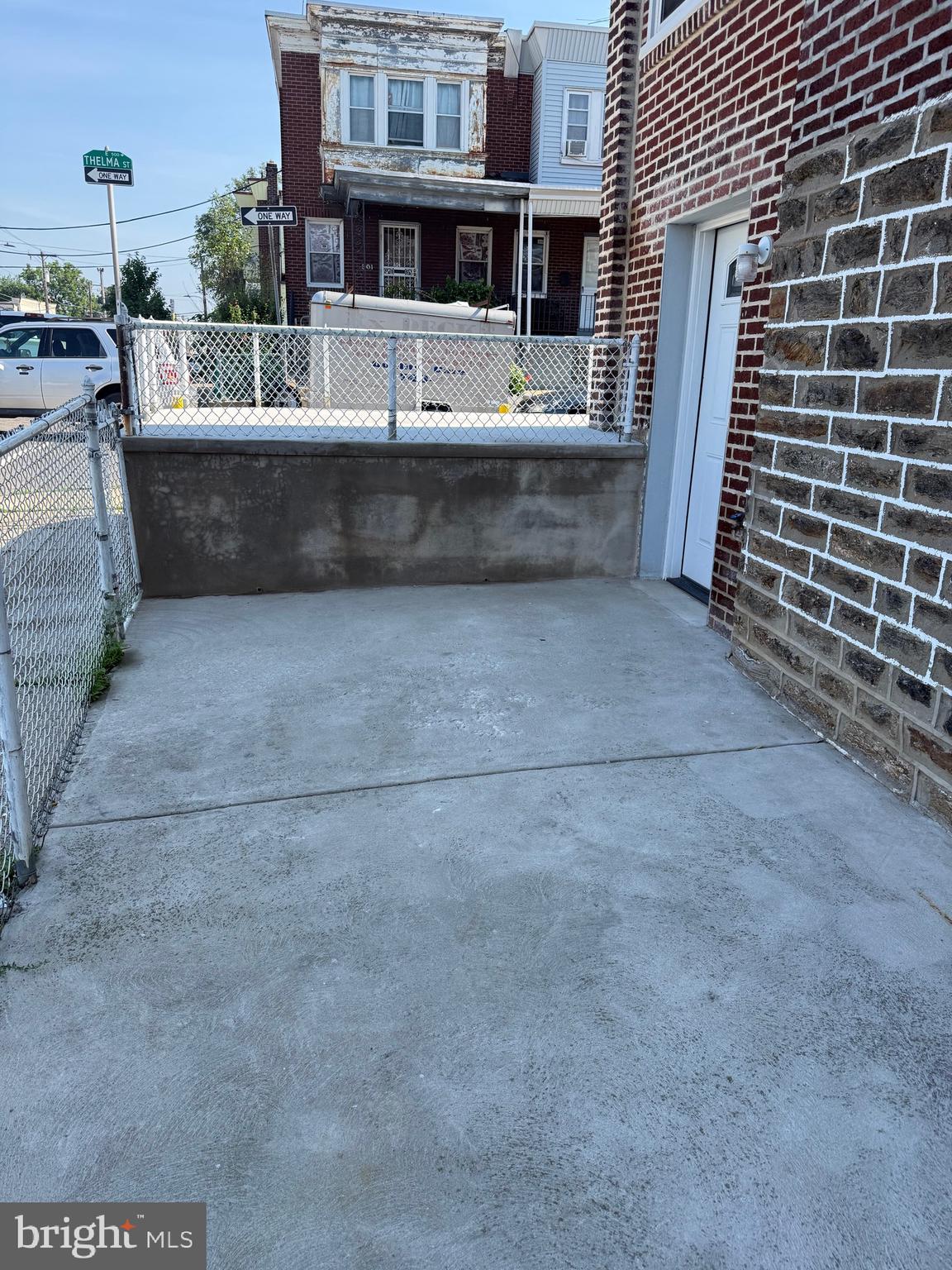 FELTONVILLE - Residential Income