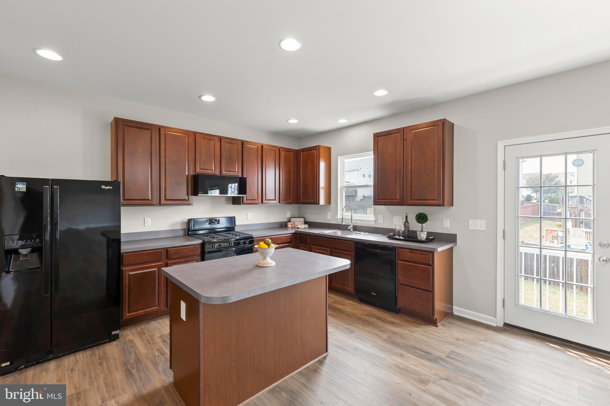 SOUTHERN HILLS - Residential