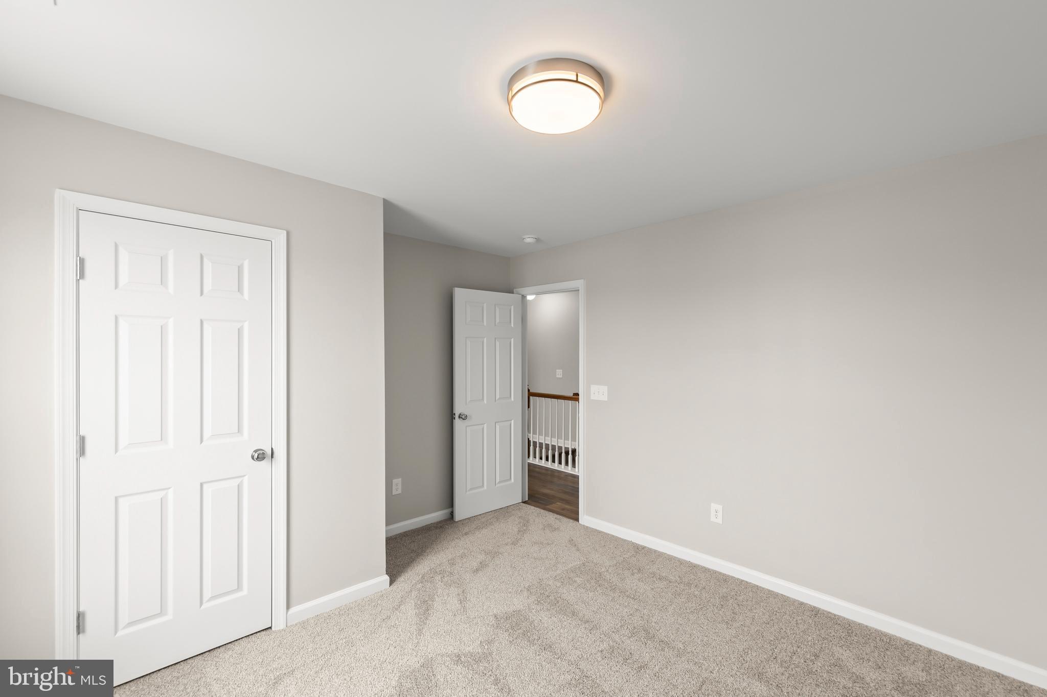 SOUTHERN HILLS - Residential