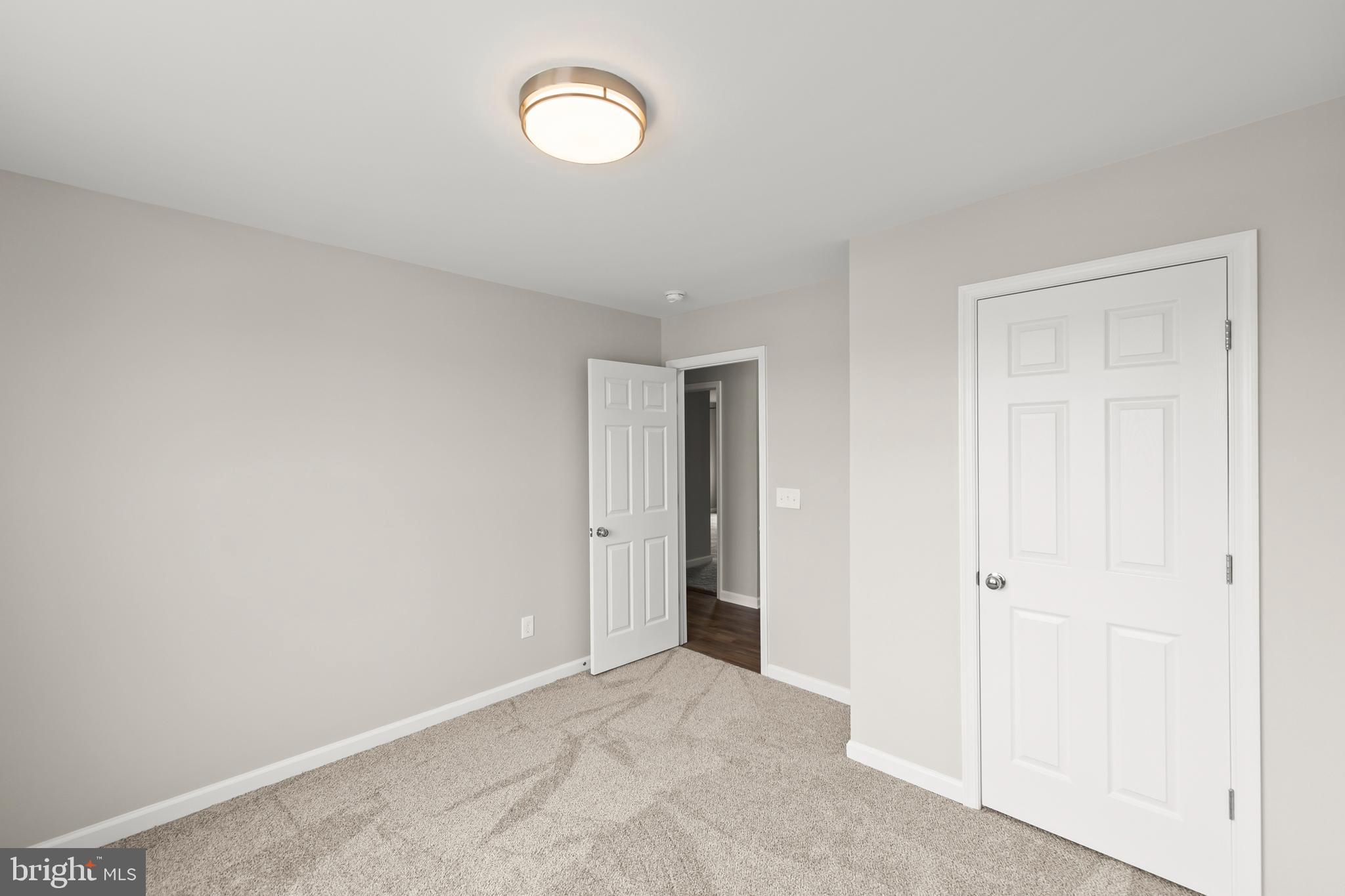 SOUTHERN HILLS - Residential