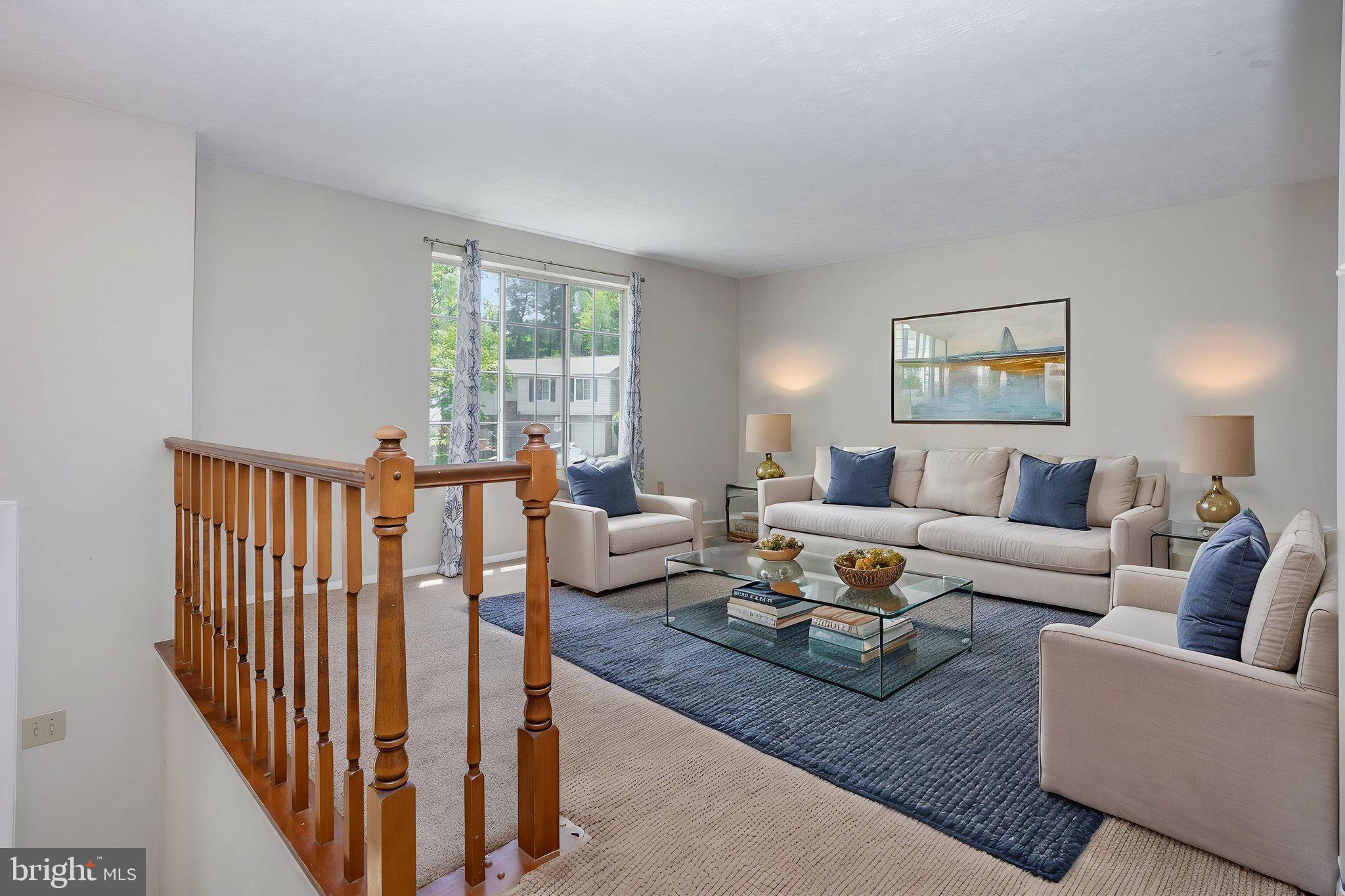 QUINCE ORCHARD MANOR - Residential