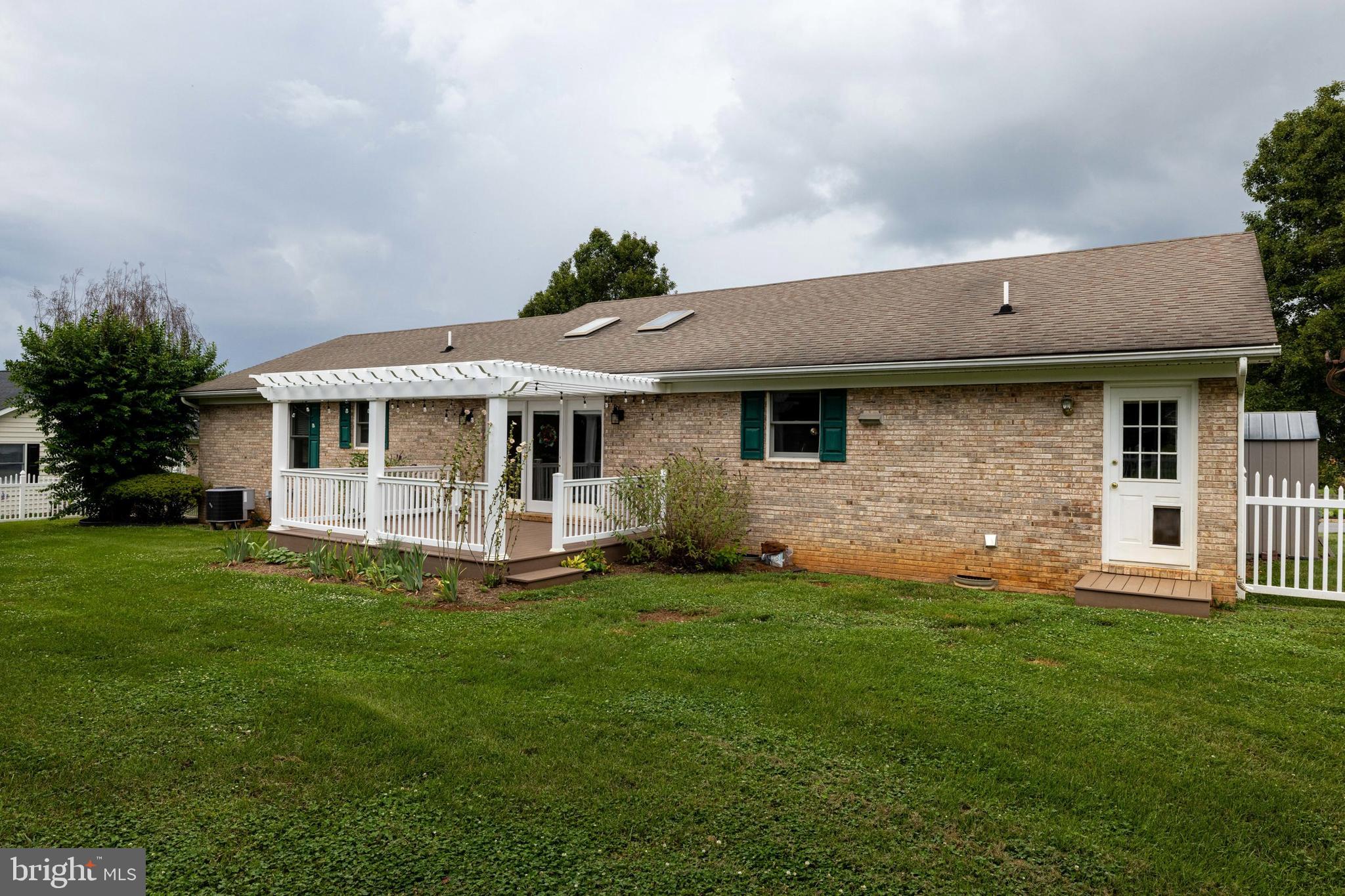 THE MEADOWS - Residential