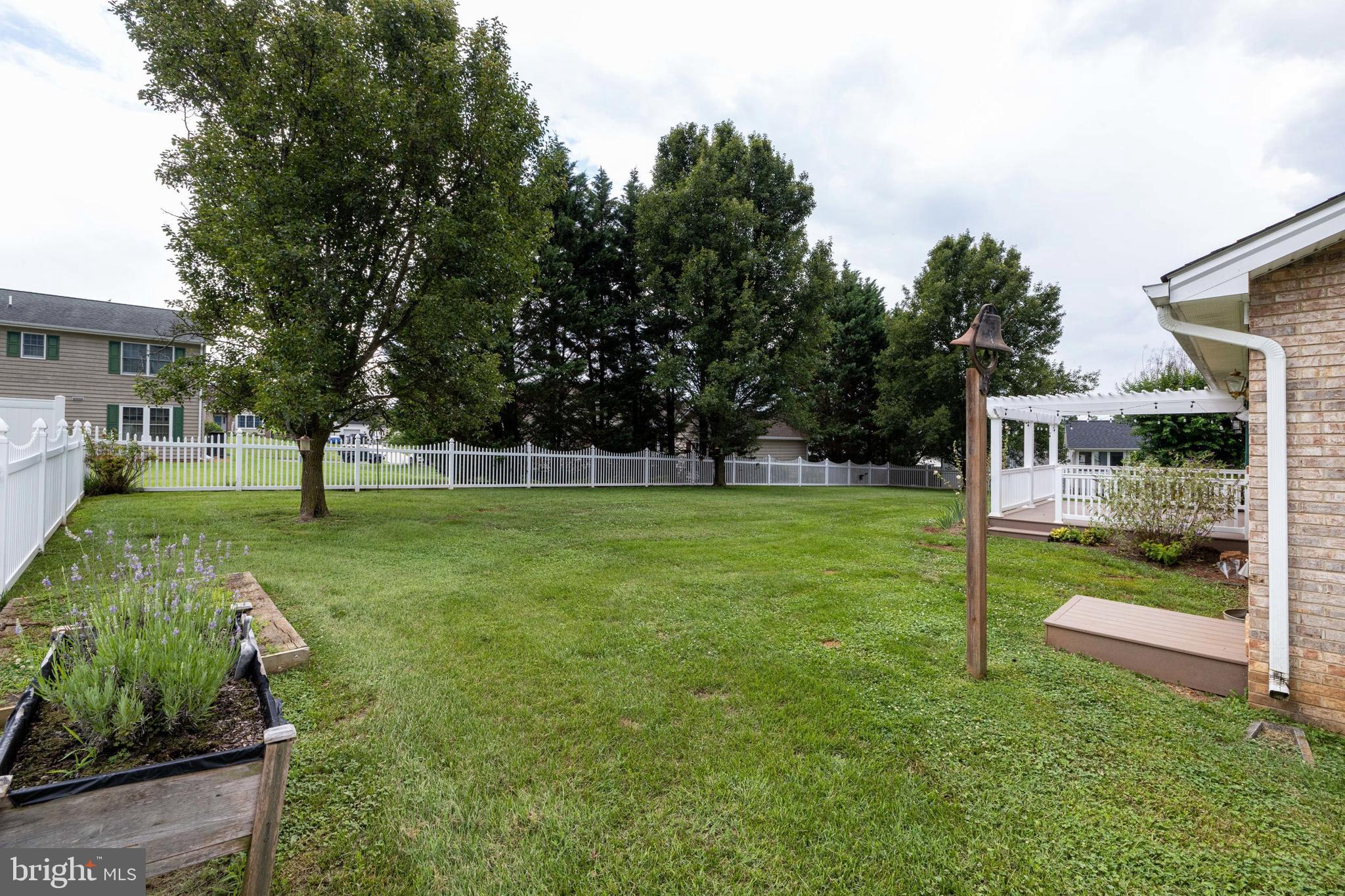 THE MEADOWS - Residential
