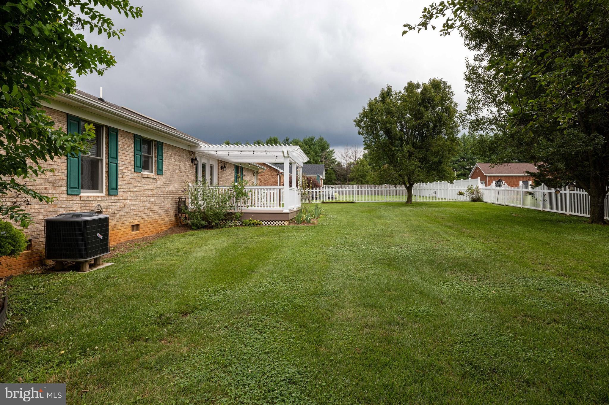 THE MEADOWS - Residential