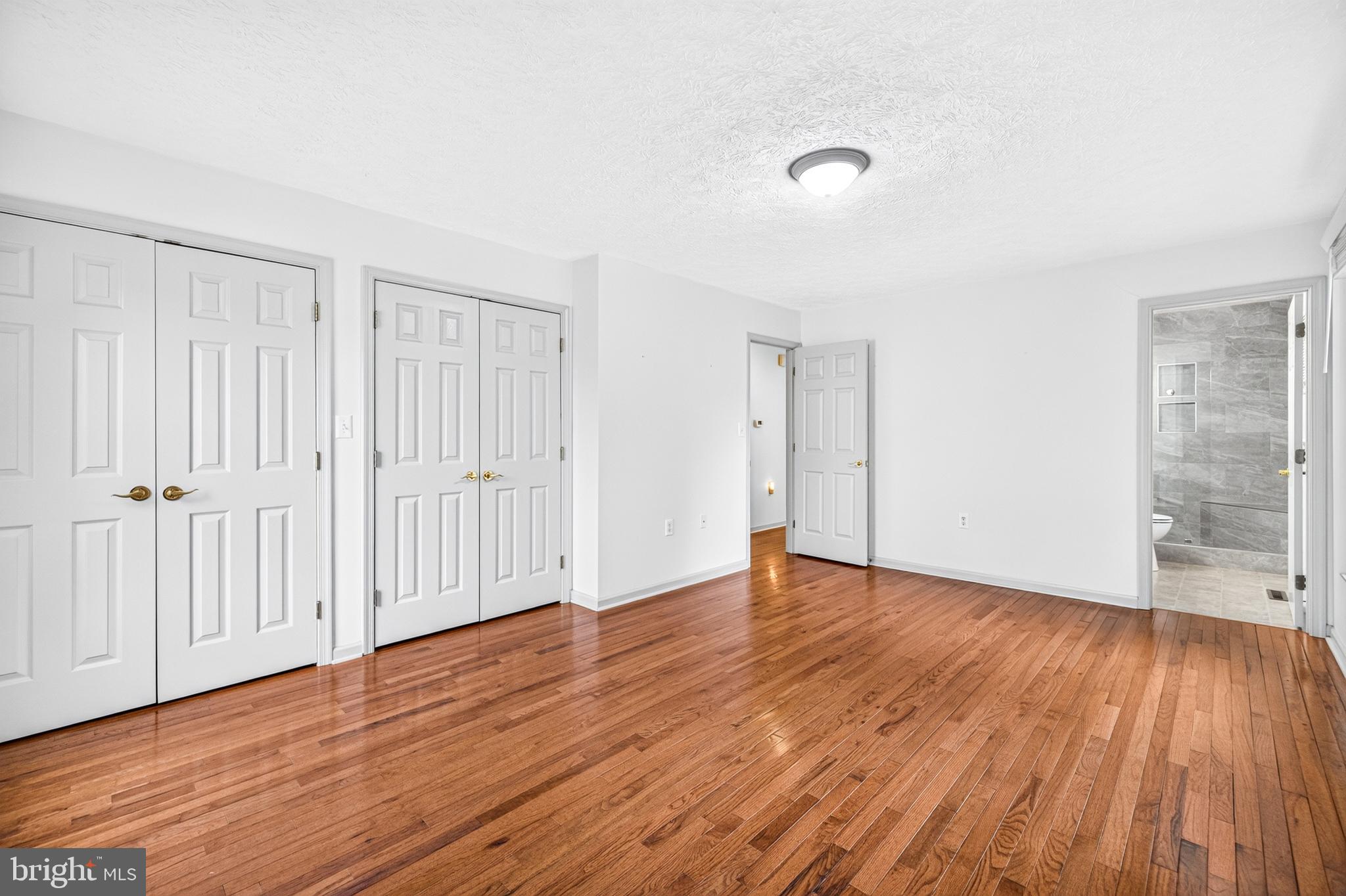 THE MEADOWS - Residential