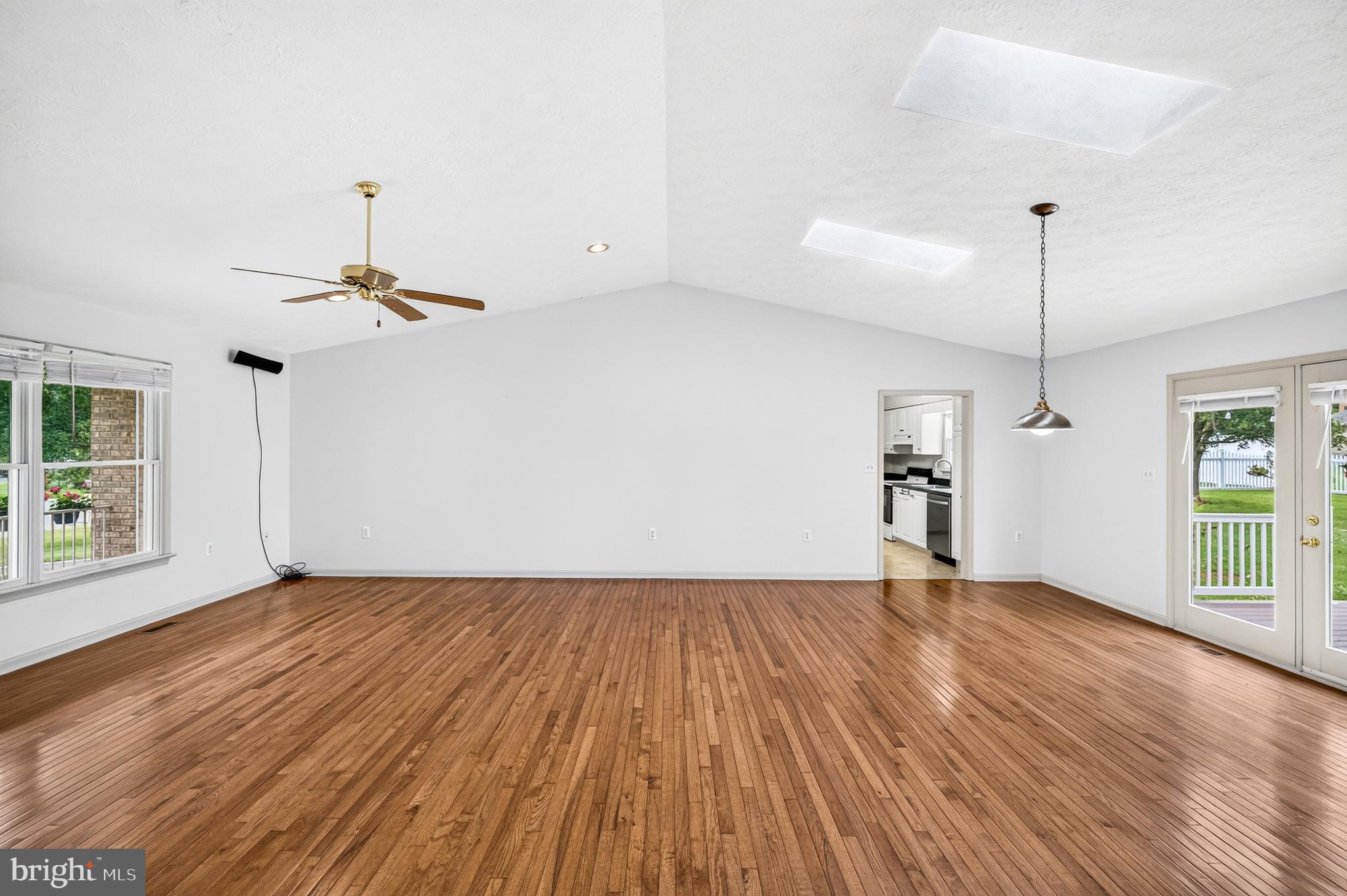 THE MEADOWS - Residential
