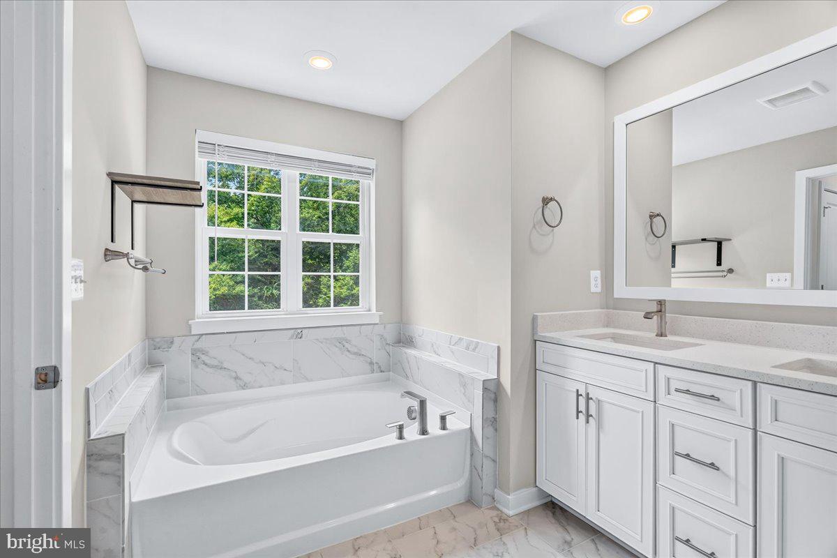 SYCAMORE RIDGE - Residential