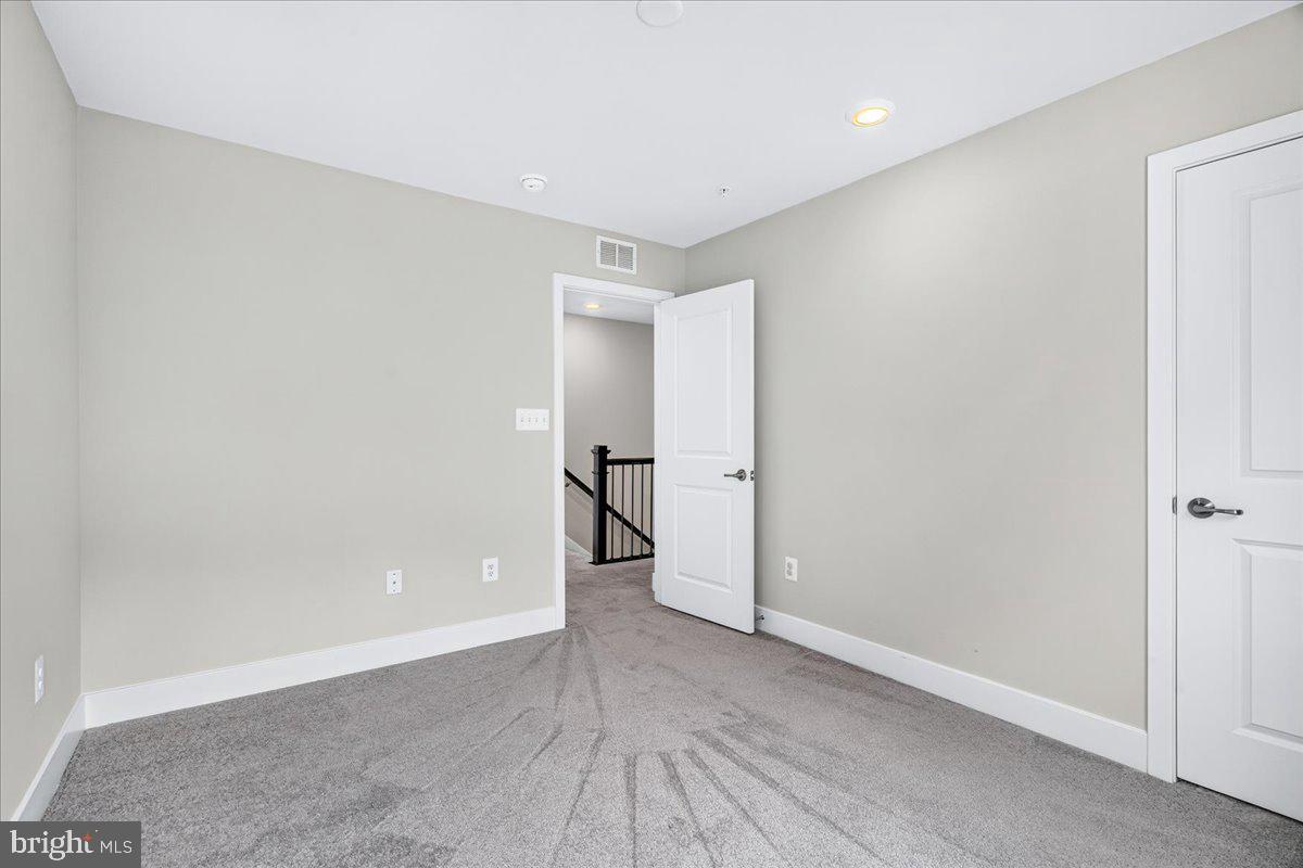 SYCAMORE RIDGE - Residential