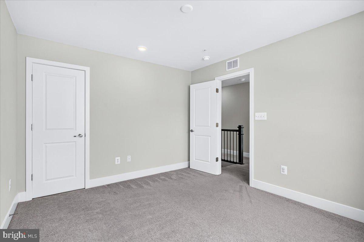 SYCAMORE RIDGE - Residential