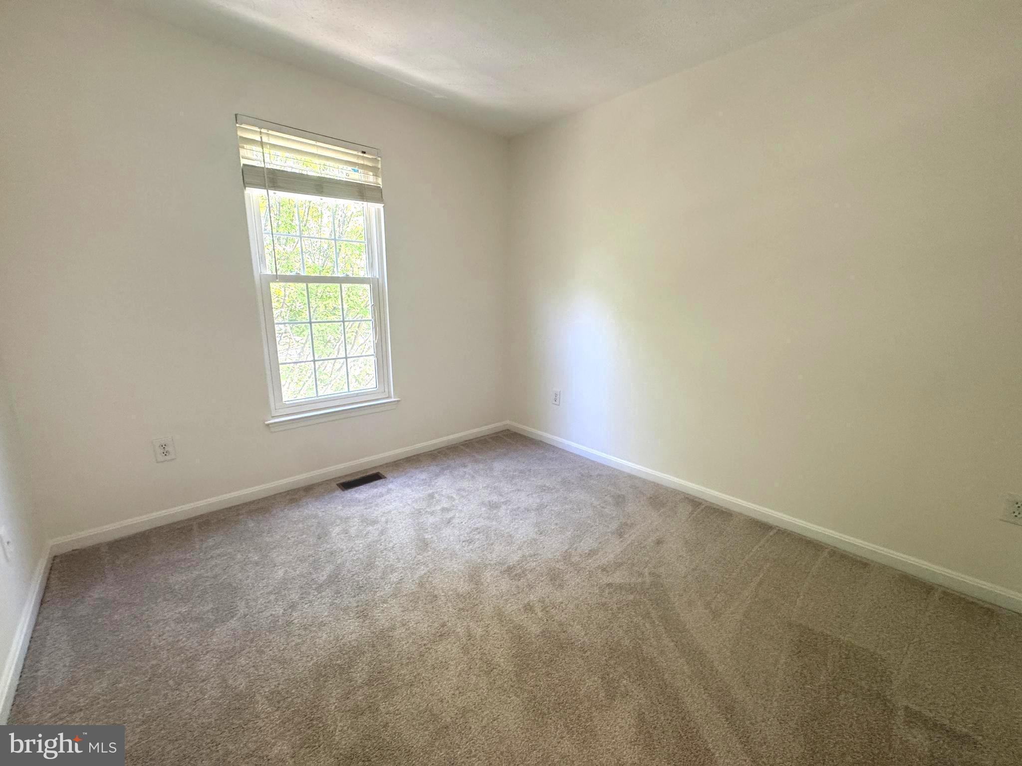 LONGMEAD - Residential