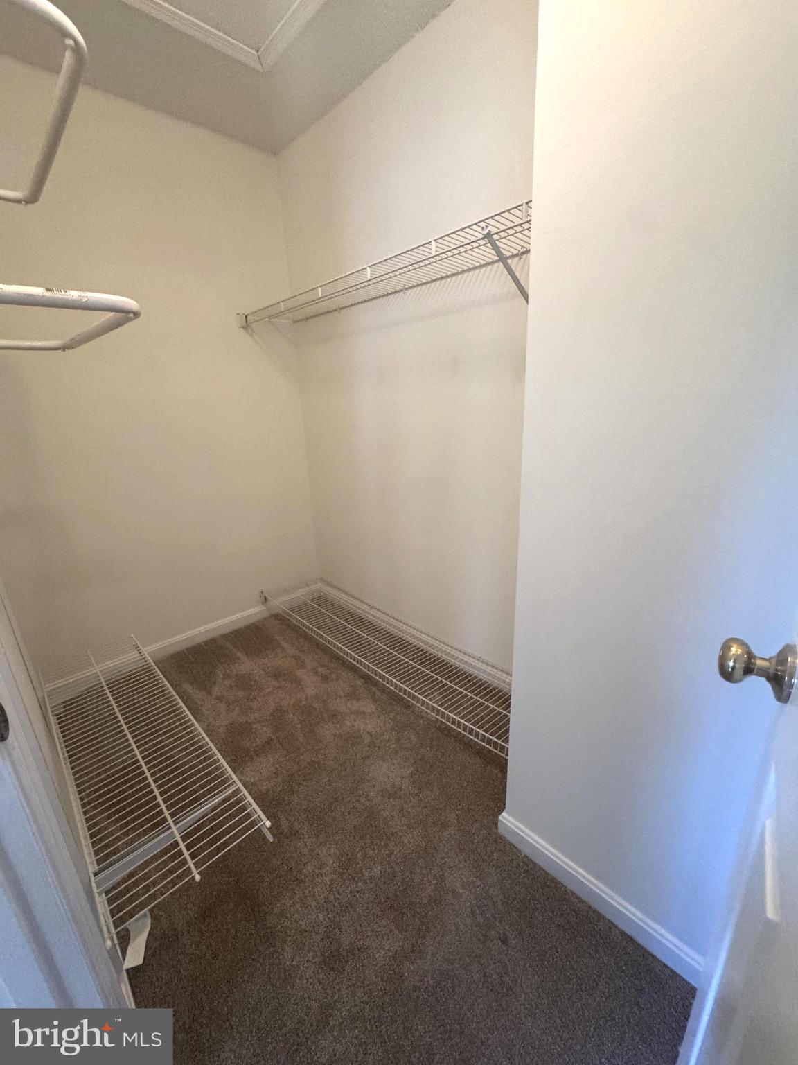 LONGMEAD - Residential