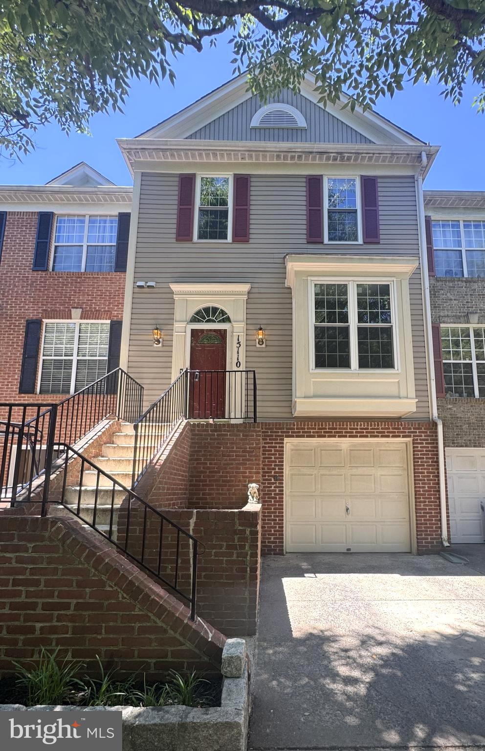 LONGMEAD - Residential