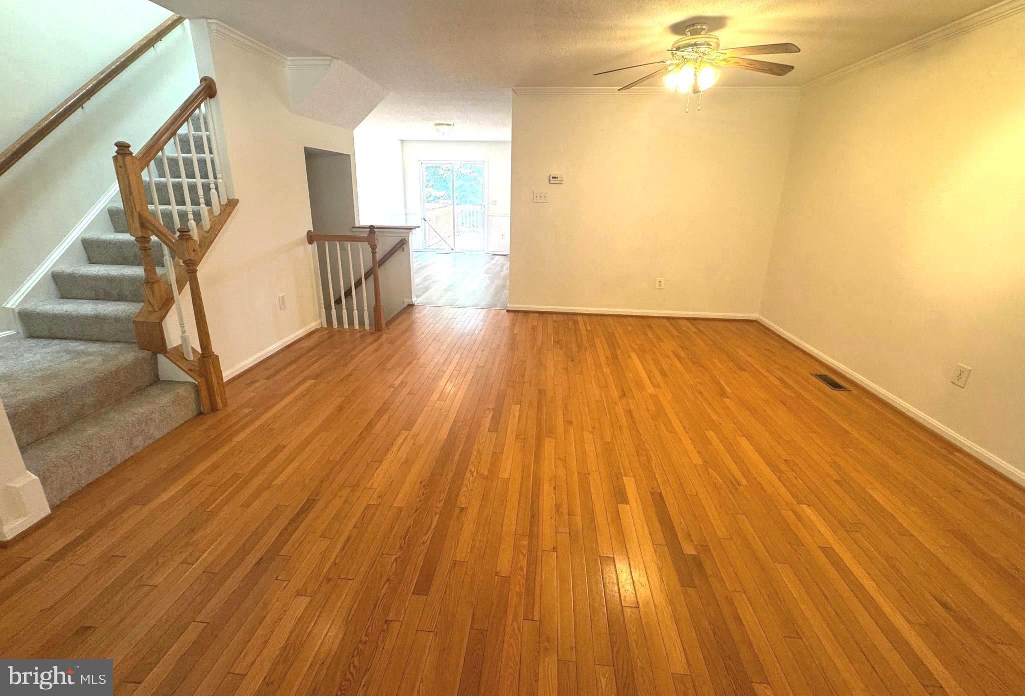 LONGMEAD - Residential