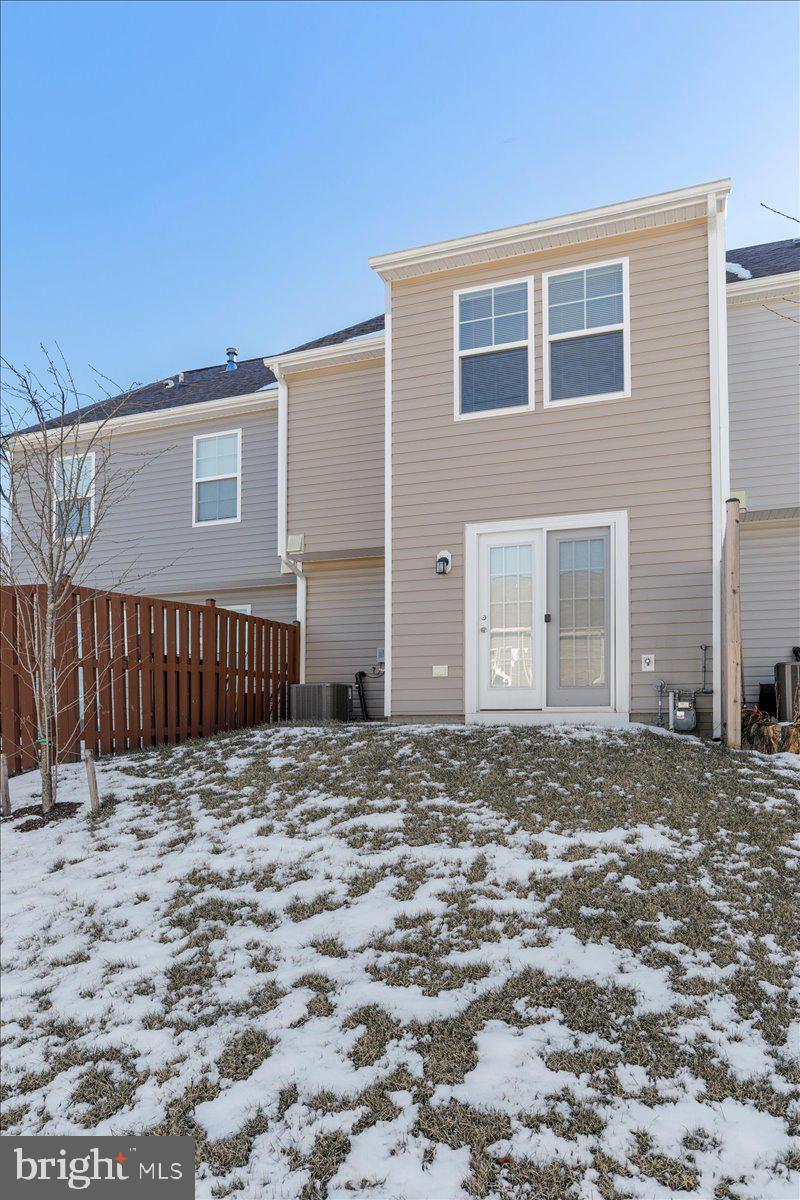 ARCHERS ROCK - Residential