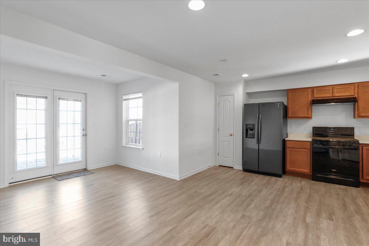 ARCHERS ROCK - Residential