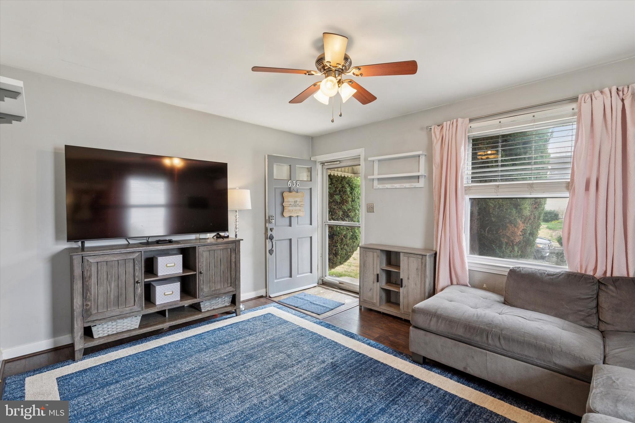 LANSDALE - Residential