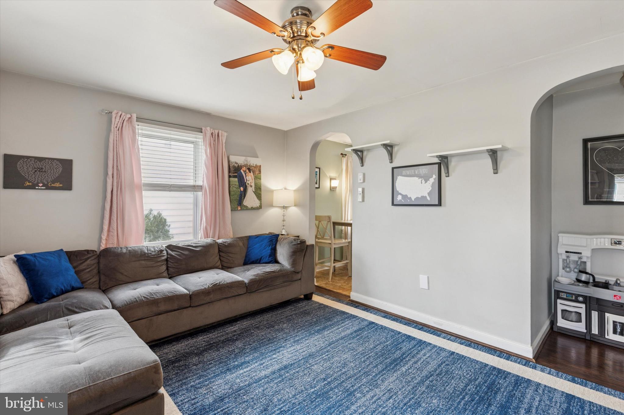 LANSDALE - Residential