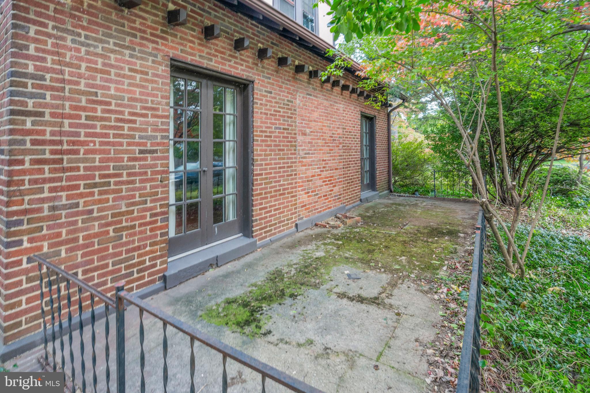 ASHTON HEIGHTS - Residential