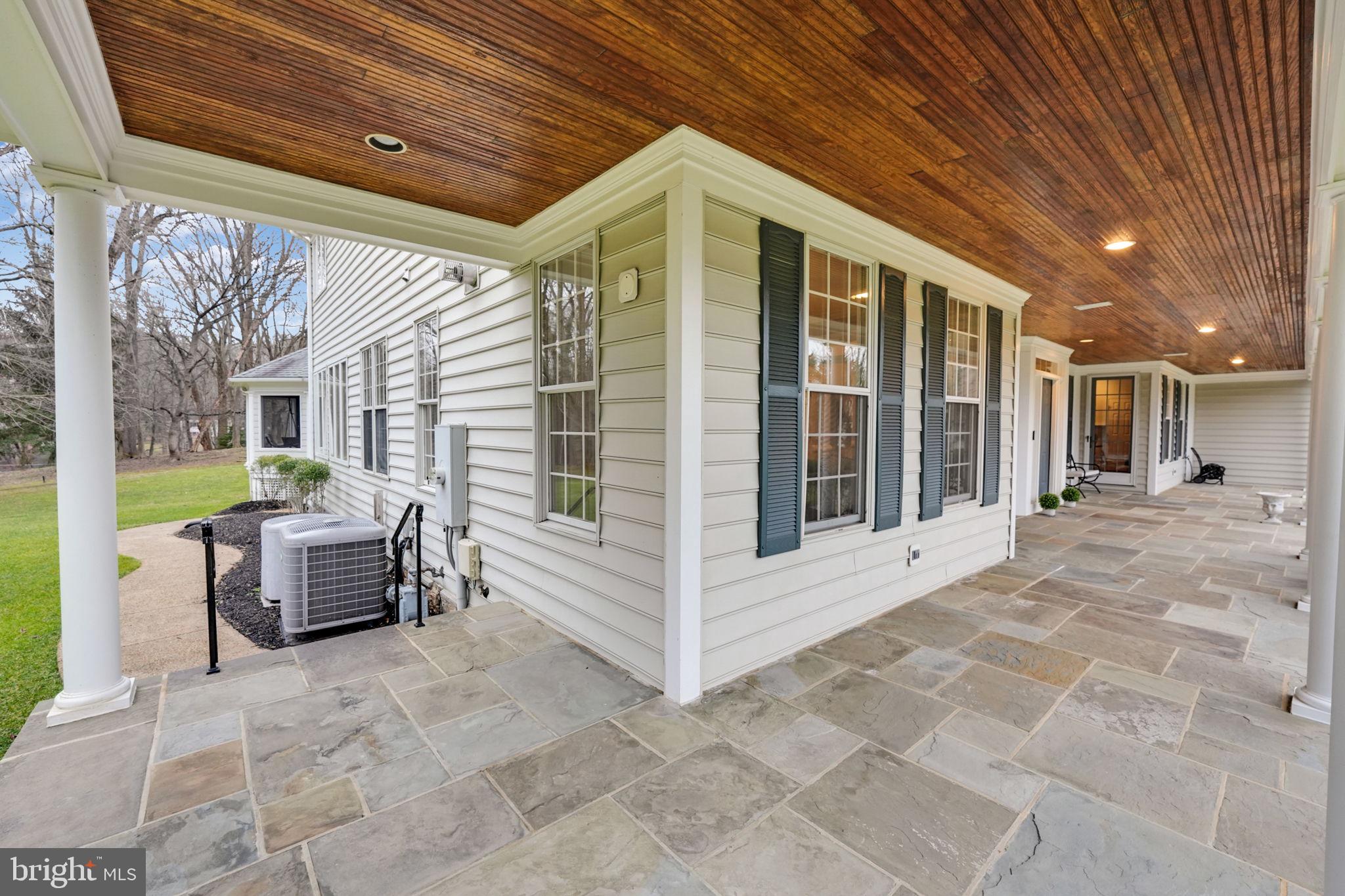 CORAL RIDGE - Residential