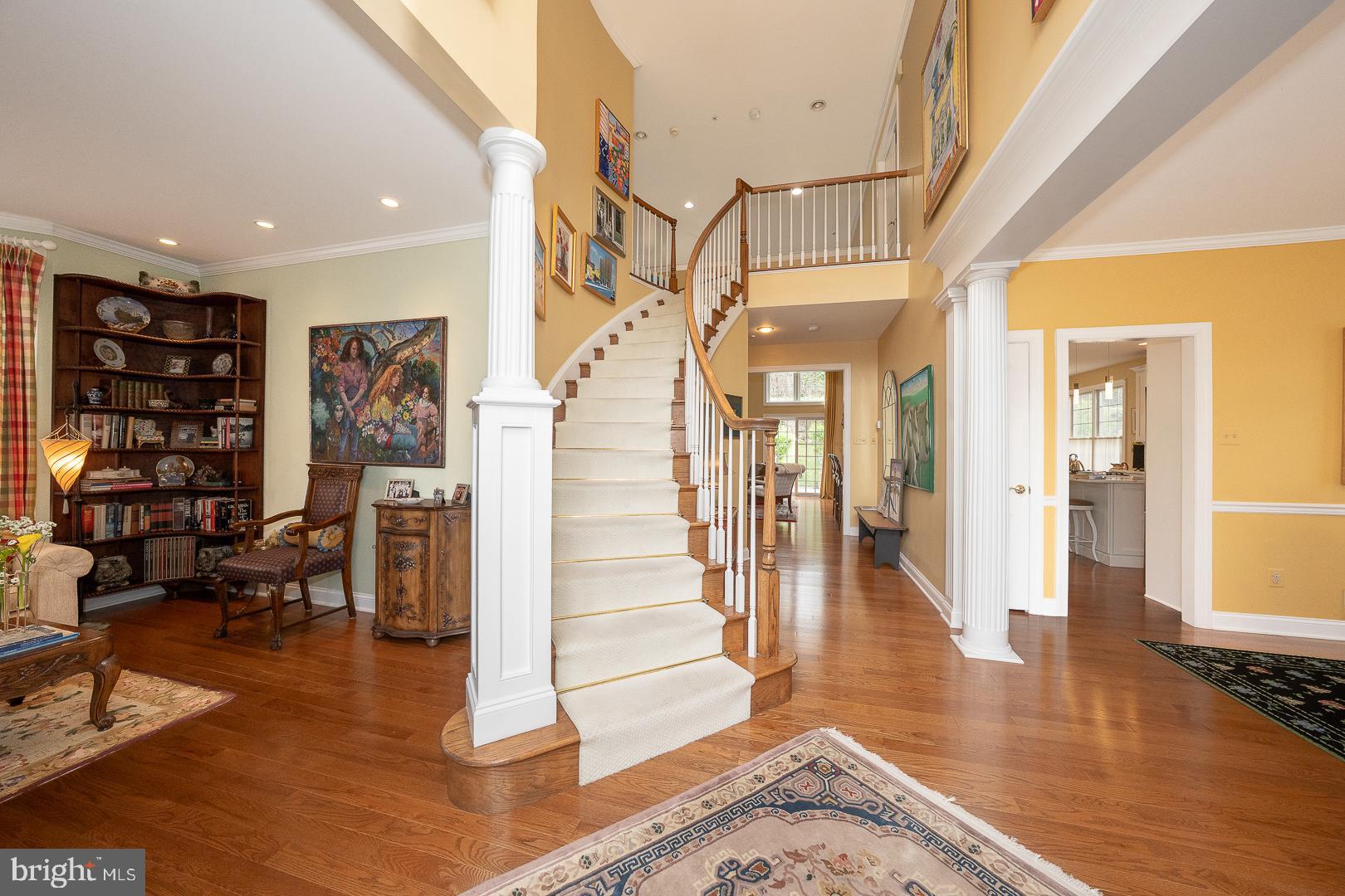 MERION HILL - Residential