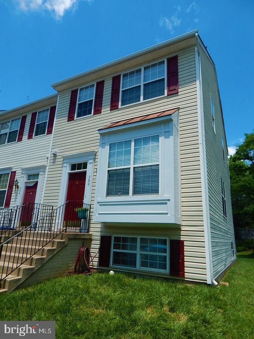 WESTBROOKE TOWNHOMES - Residential Lease