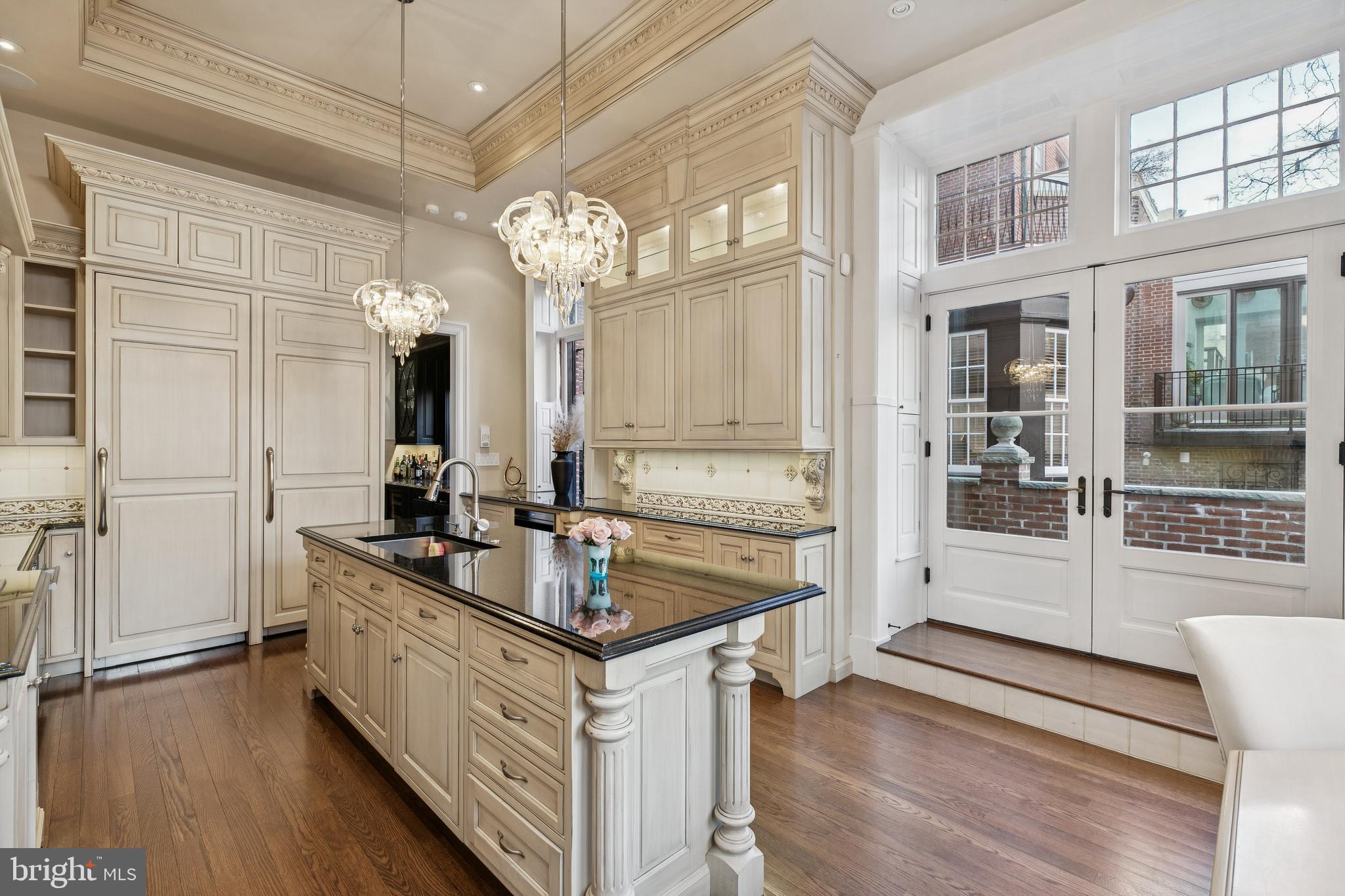 RITTENHOUSE SQUARE - Residential