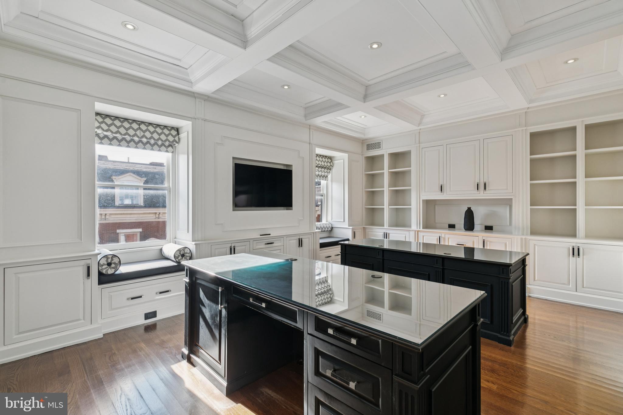 RITTENHOUSE SQUARE - Residential