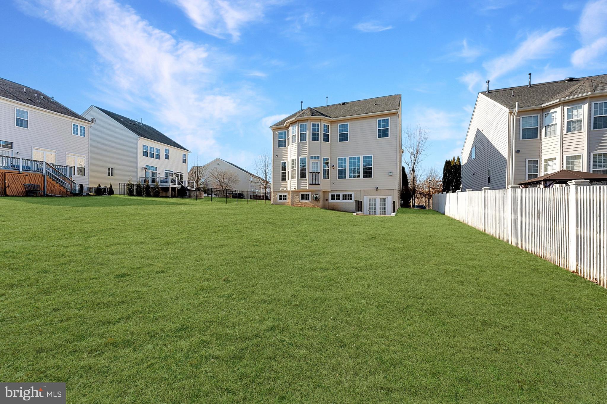PORT POTOMAC - Residential