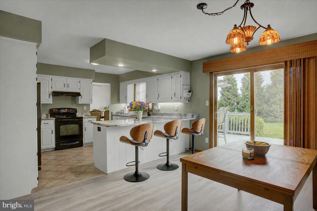 SYCAMORE MEADOWS - Residential