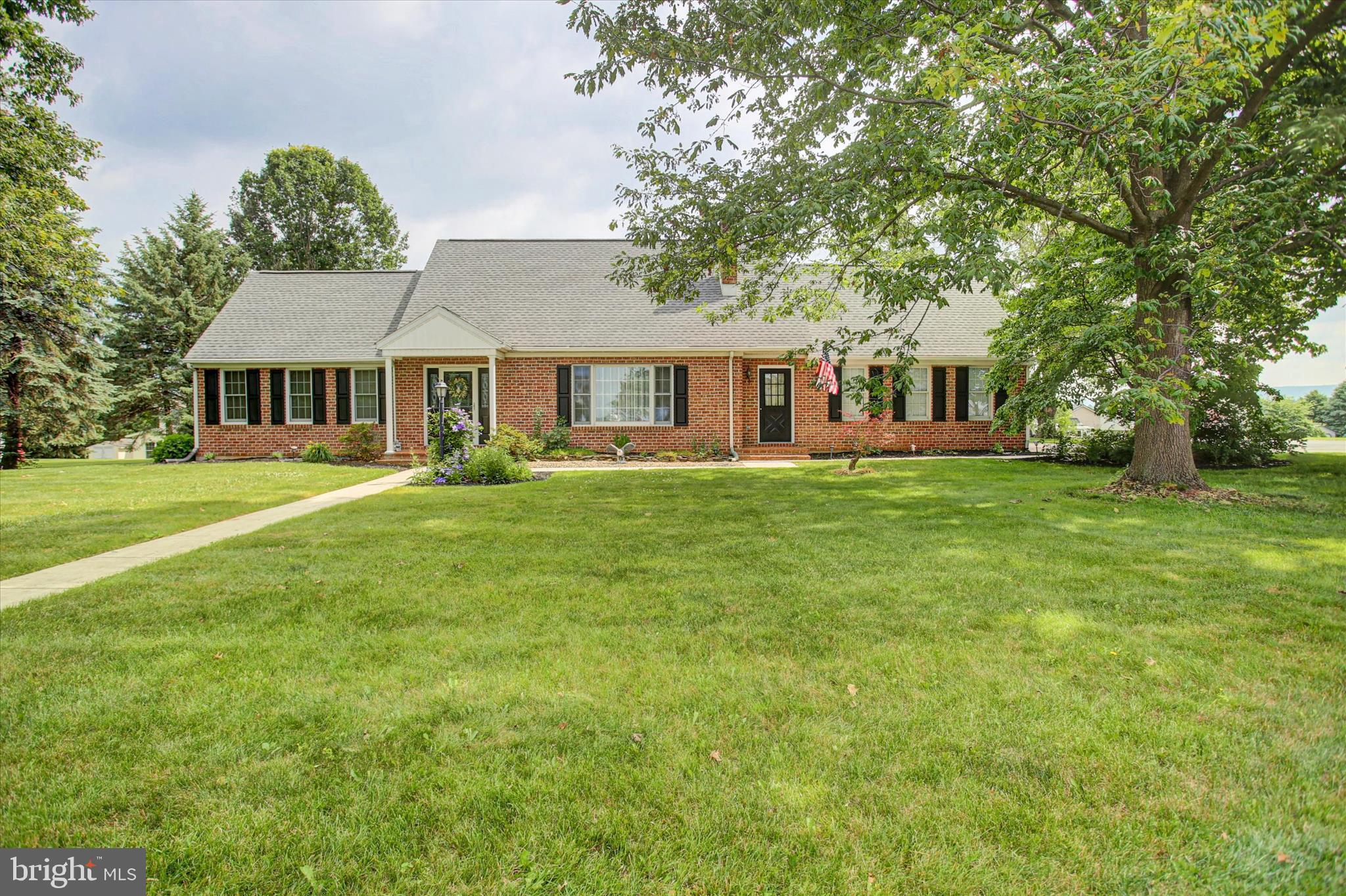 SYCAMORE MEADOWS - Residential