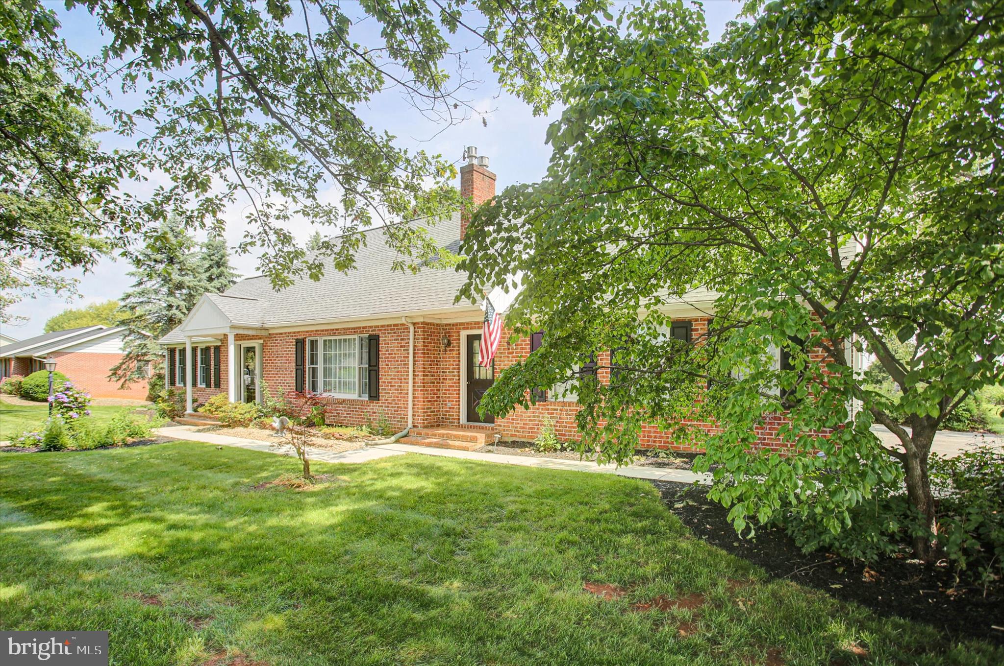 SYCAMORE MEADOWS - Residential
