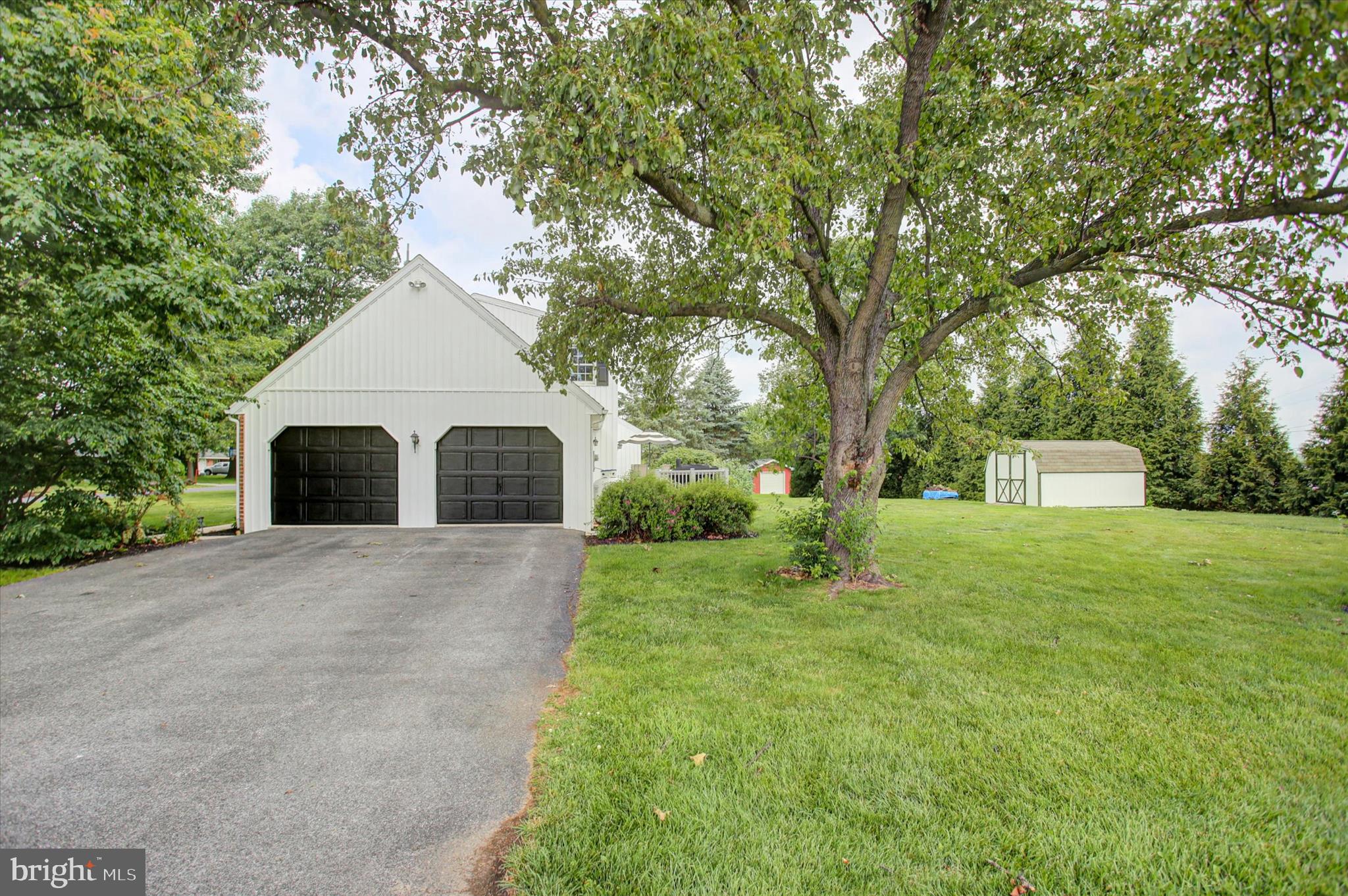 SYCAMORE MEADOWS - Residential