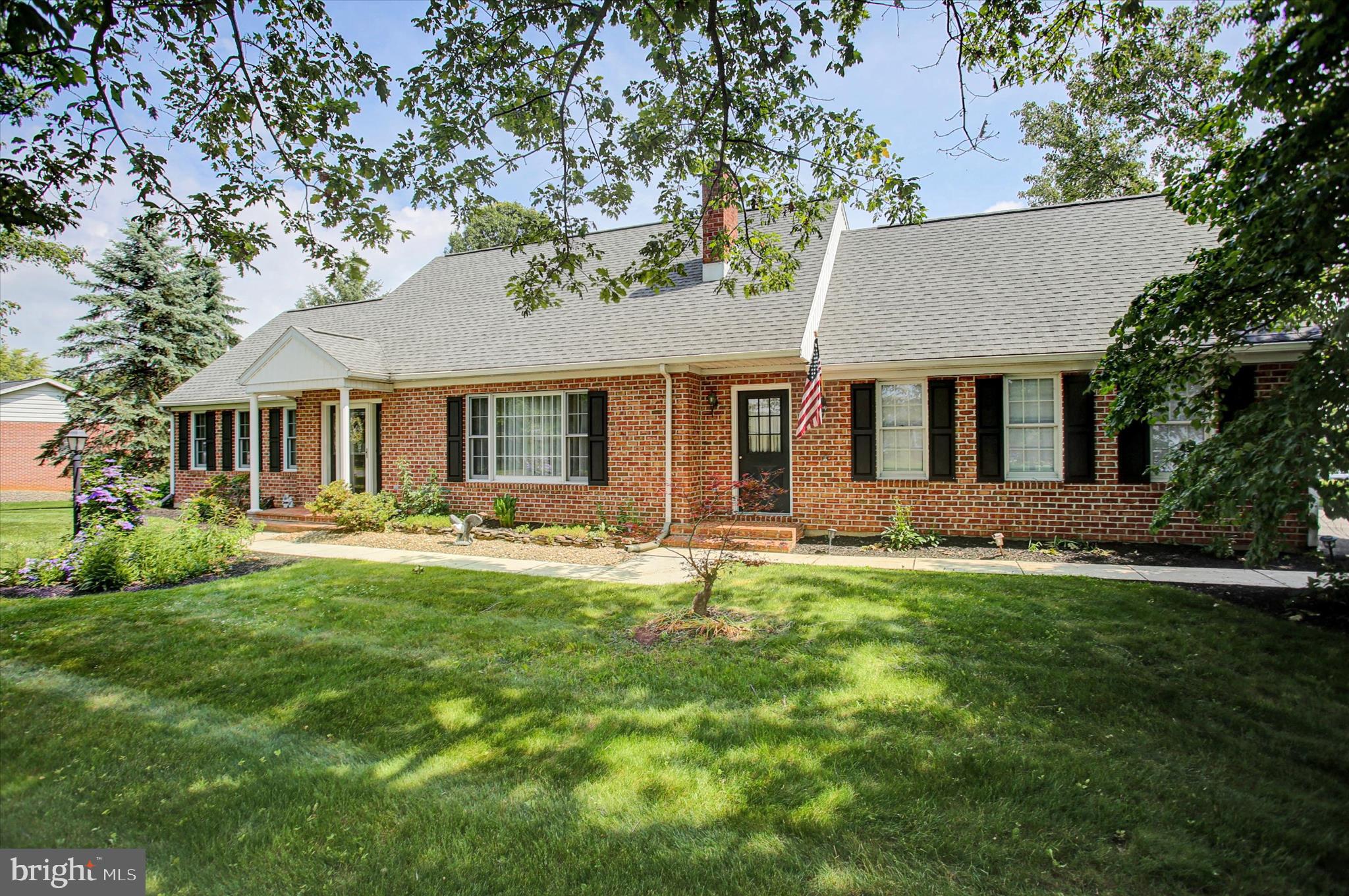 SYCAMORE MEADOWS - Residential