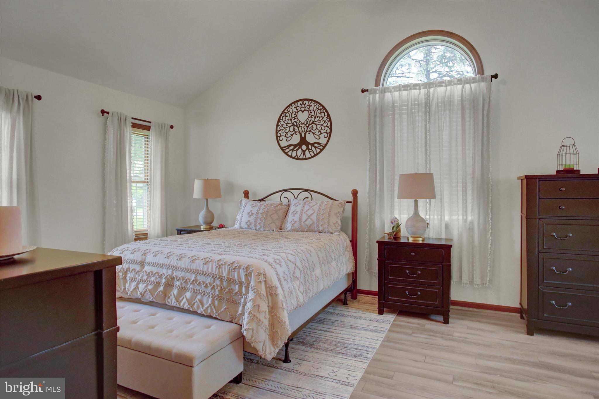 SYCAMORE MEADOWS - Residential