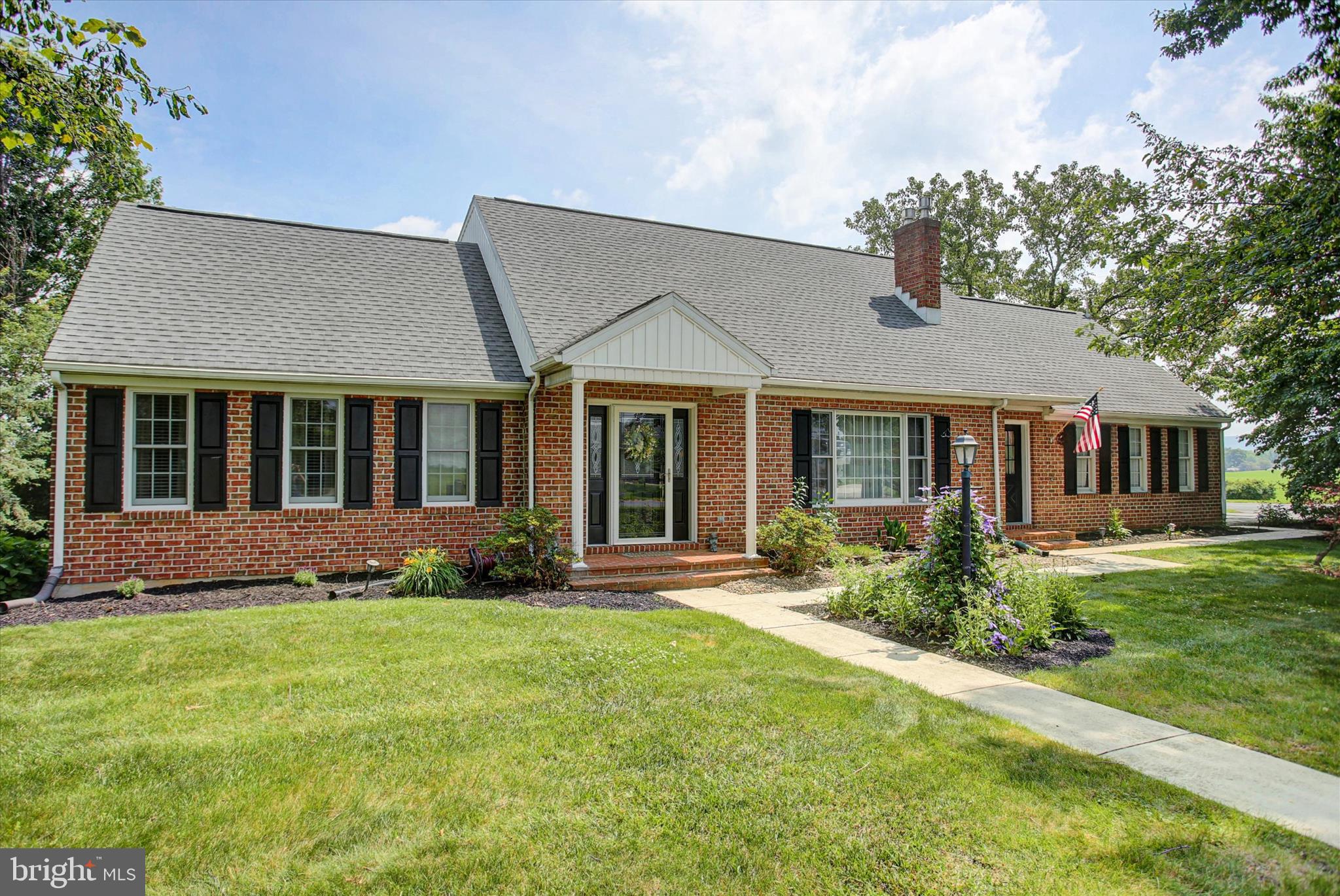 SYCAMORE MEADOWS - Residential