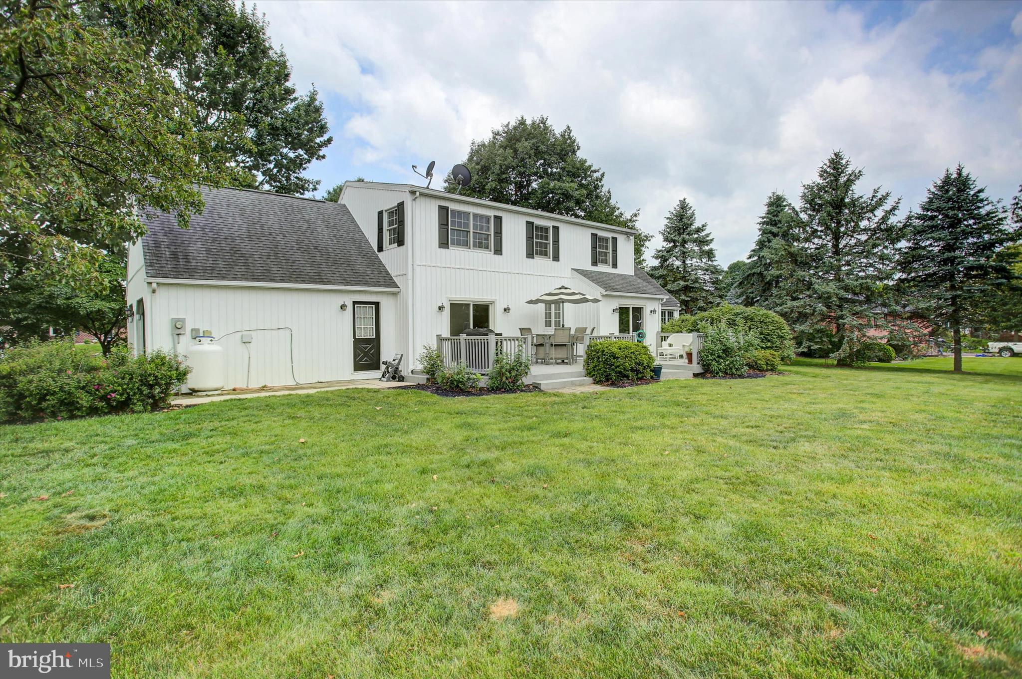 SYCAMORE MEADOWS - Residential