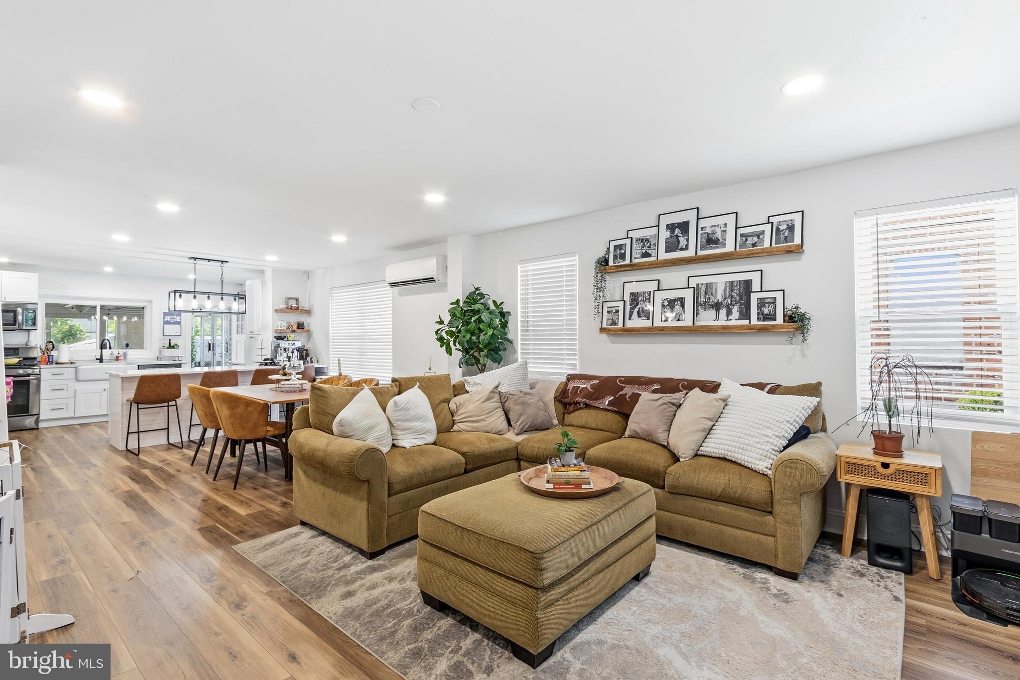 BRYN MAWR - Residential